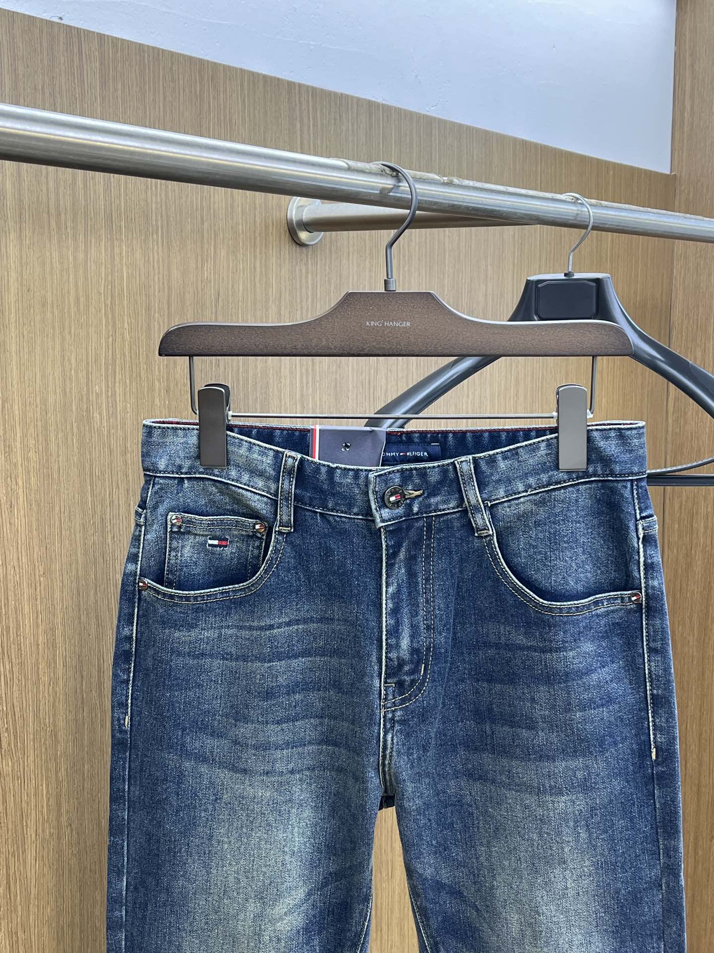 秋冬 TOMY🔥🔥高端定制、25SS秋冬最新款牛仔裤 柜台同步发售 进口固色面料 原版定制复刻 客供五金