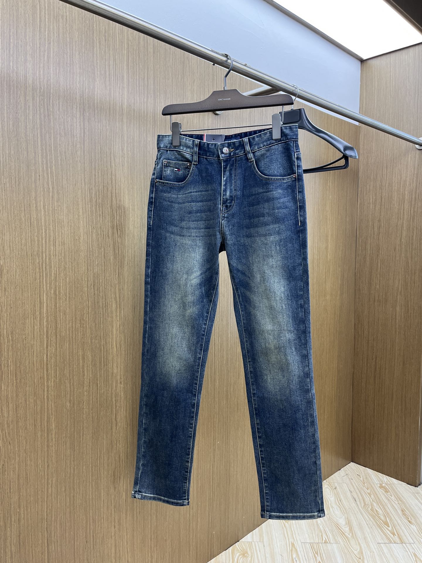 秋冬 TOMY🔥🔥高端定制、25SS秋冬最新款牛仔裤 柜台同步发售 进口固色面料 原版定制复刻 客供五金