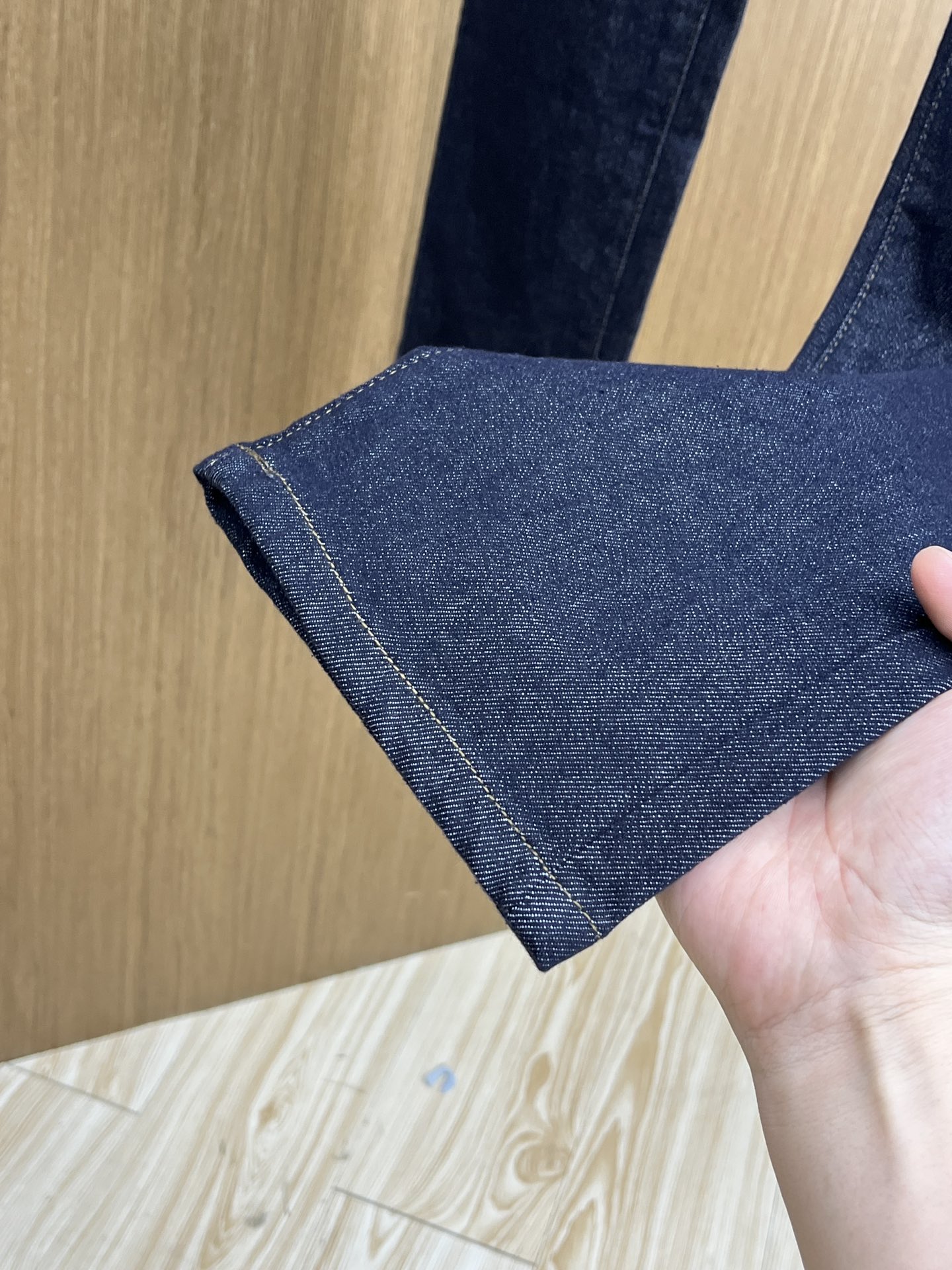 秋冬 lP🆕 🔥🔥高端定制、25SS秋冬最新款牛仔裤 柜台同步发售 进口固色面料 原版定制复刻 客供五金