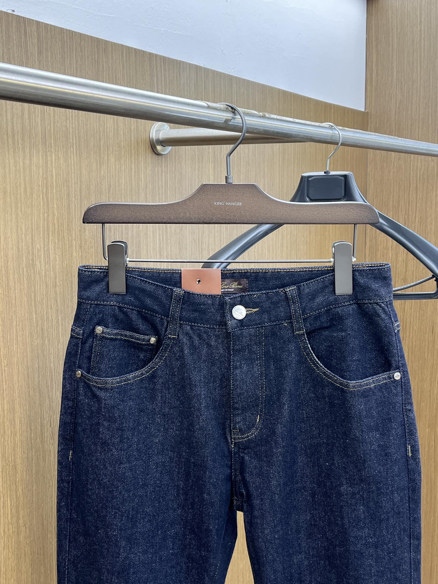 秋冬 lP🆕 🔥🔥高端定制、25SS秋冬最新款牛仔裤 柜台同步发售 进口固色面料 原版定制复刻 客供五金