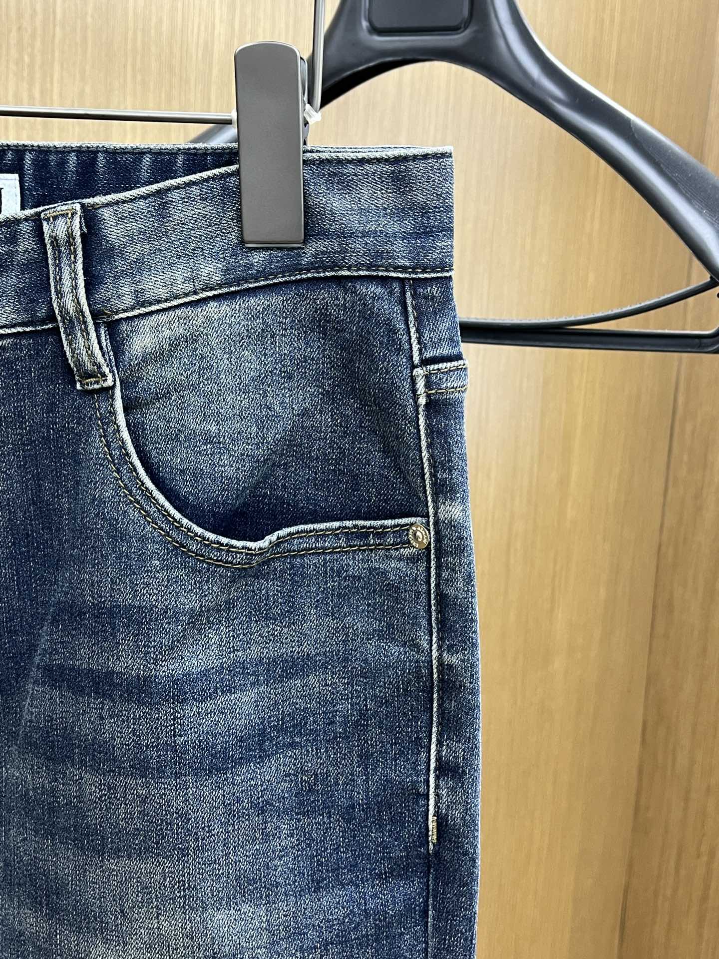 秋冬 AJ 🔥🔥高端定制、25SS秋冬最新款牛仔裤 柜台同步发售 进口固色面料 原版定制复刻 客供五金辅