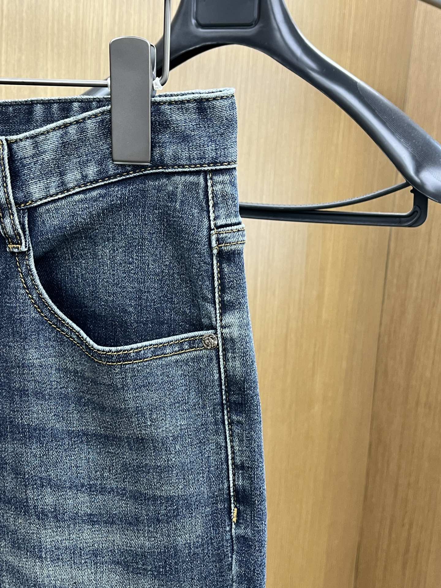 秋冬 BBR 🔥🔥高端定制、25SS秋冬最新款牛仔裤 柜台同步发售 进口固色面料 原版定制复刻 客供五金