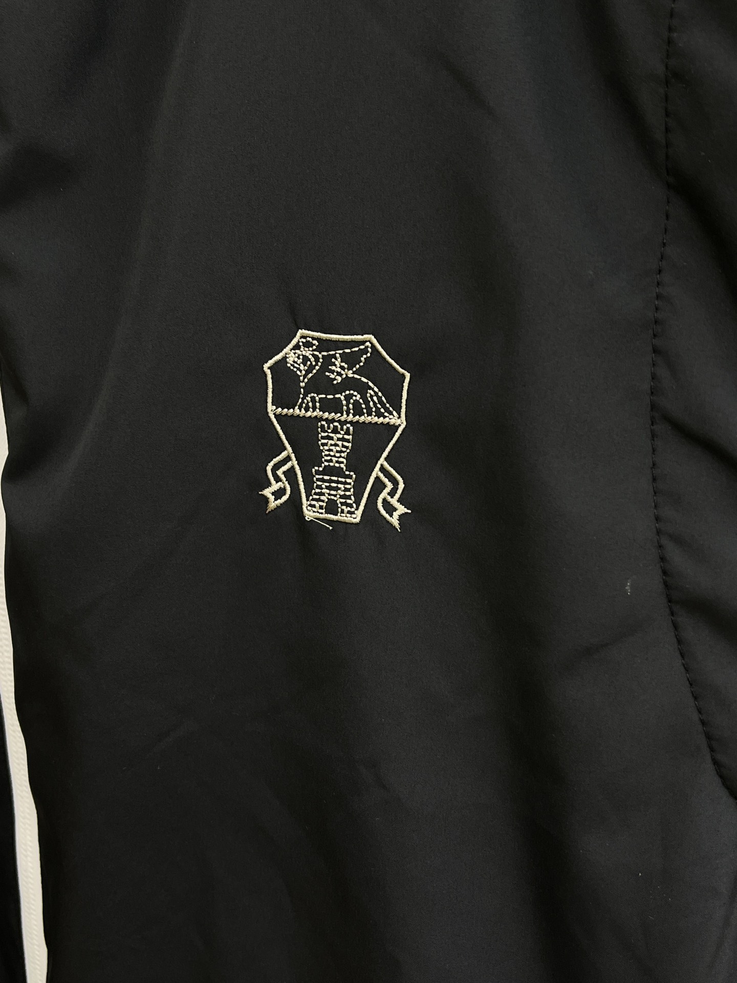 秋冬羽绒 Bc 🔥秋冬上新BC连帽羽绒马甲 进口面料 定制五金 简约时尚 适配商务、休闲等多种场合 fj