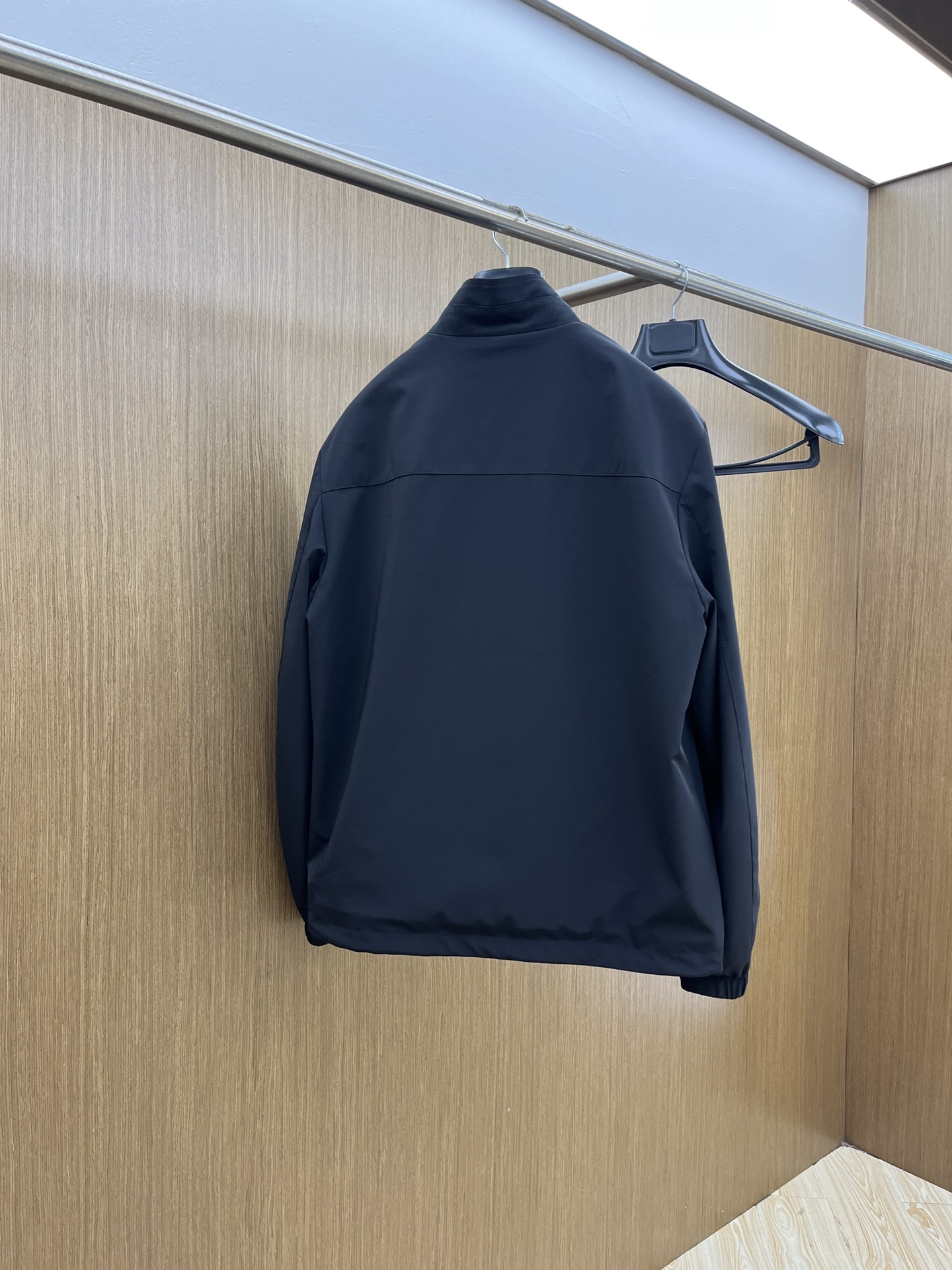 秋冬 ZZ 🔥🔥ss秋冬最新时尚男士立领夹克。 经典设计感与颜值爆棚的外套，品质更是无法挑剔品控可以直接