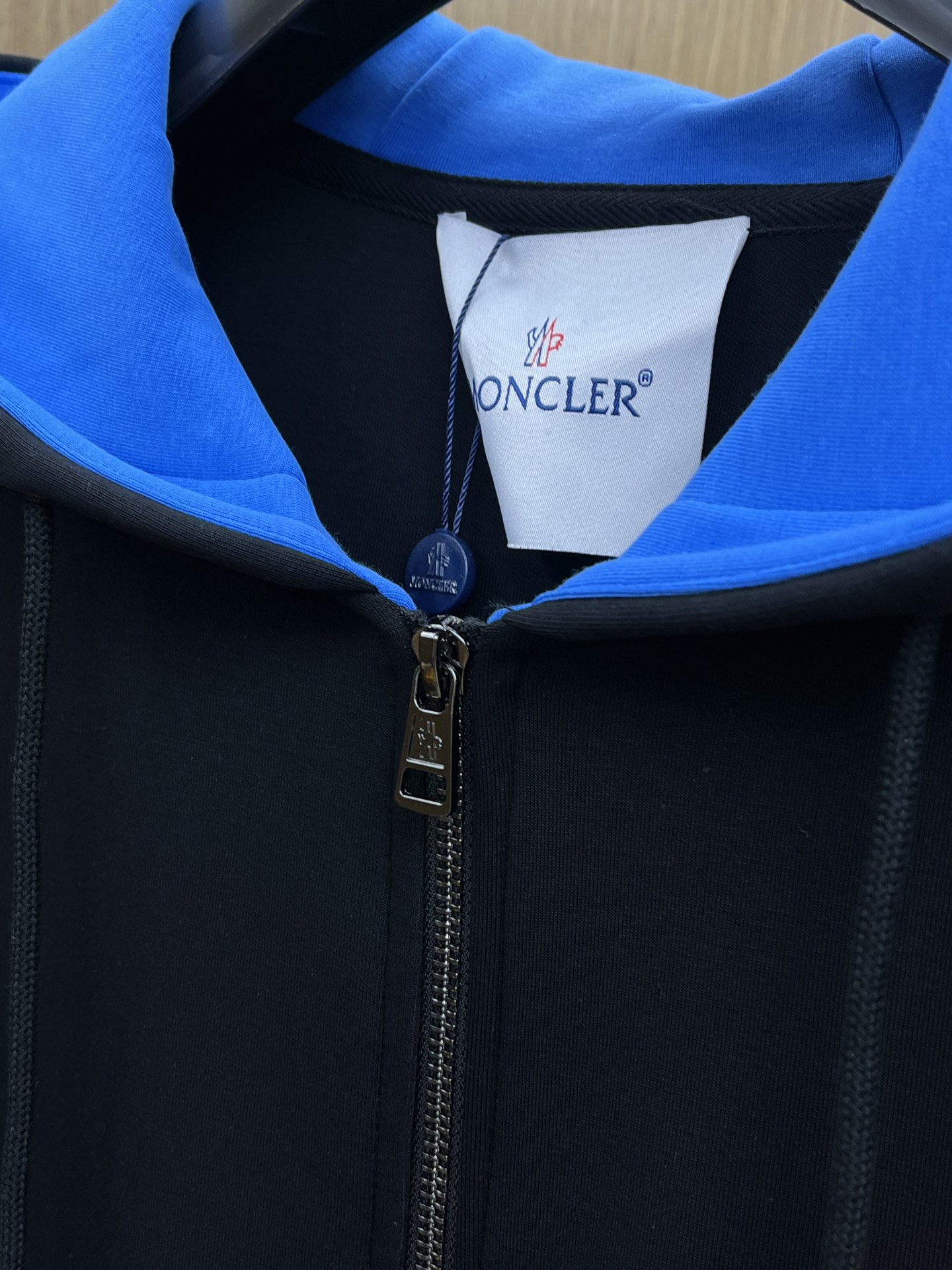 秋冬 Mon 🔥🔥高端品质 2025秋冬最新爆款夹克外套 面料精选高支高密双股空气层长绒棉 手感超级舒服