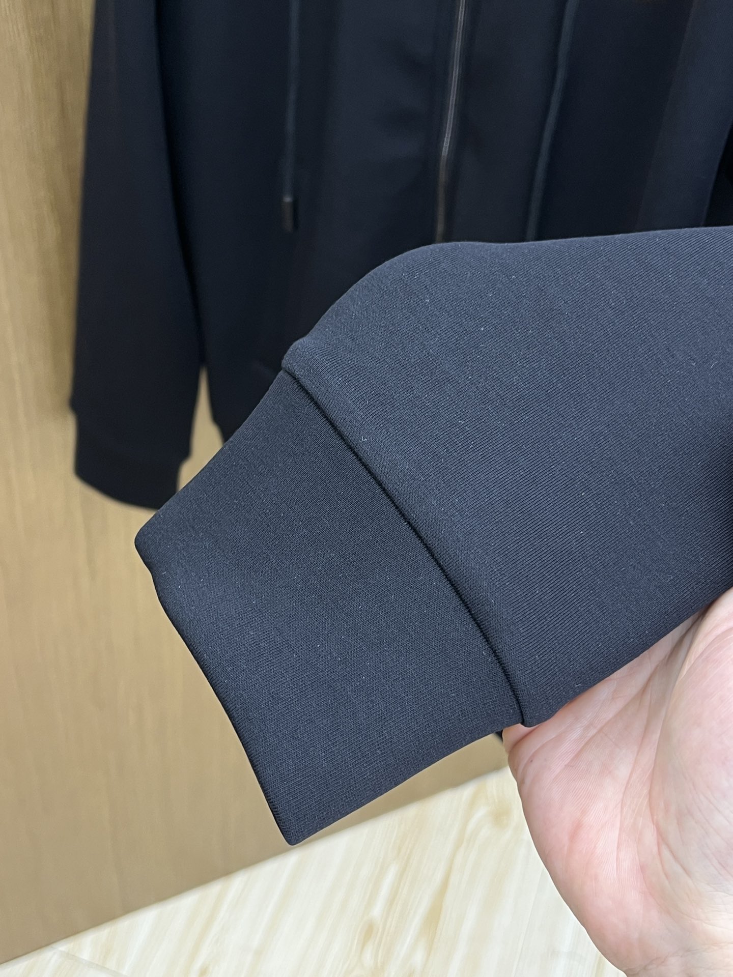 秋冬 Mon 🔥🔥高端品质 2025秋冬最新爆款夹克外套 面料精选高支高密双股空气层长绒棉 手感超级舒服