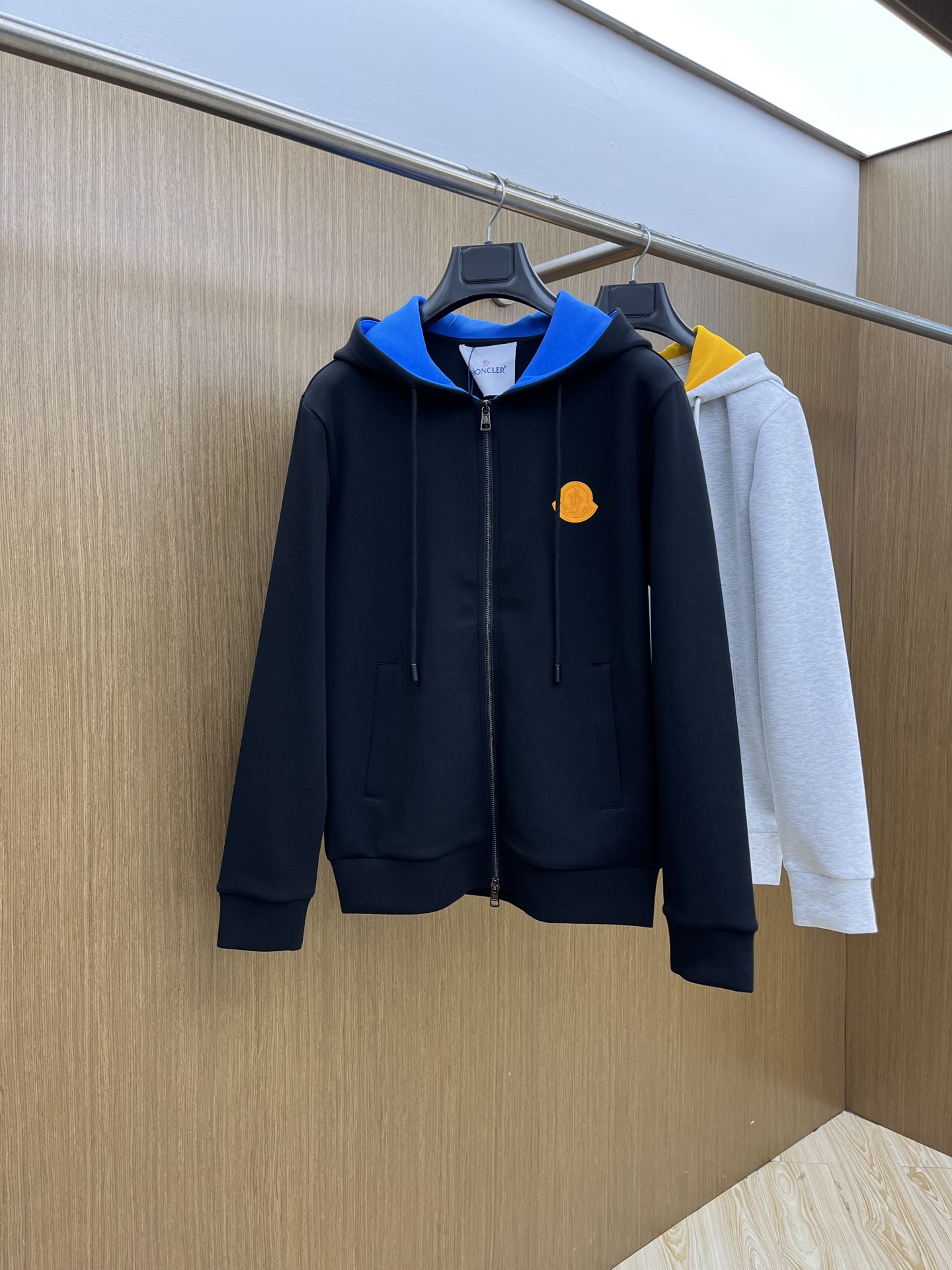 秋冬 Mon 🔥🔥高端品质 2025秋冬最新爆款夹克外套 面料精选高支高密双股空气层长绒棉 手感超级舒服