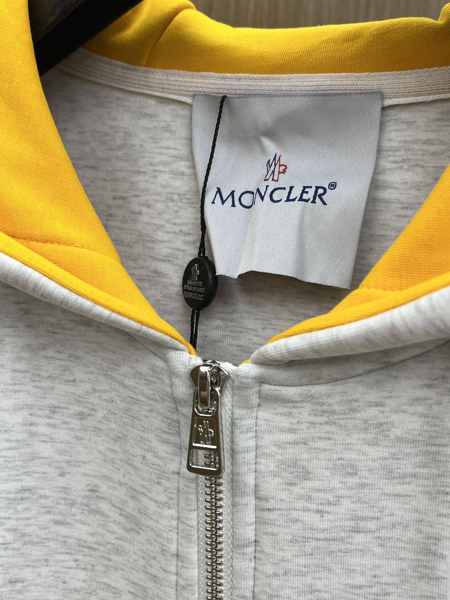 秋冬 Mon 🔥🔥高端品质 2025秋冬最新爆款夹克外套 面料精选高支高密双股空气层长绒棉 手感超级舒服