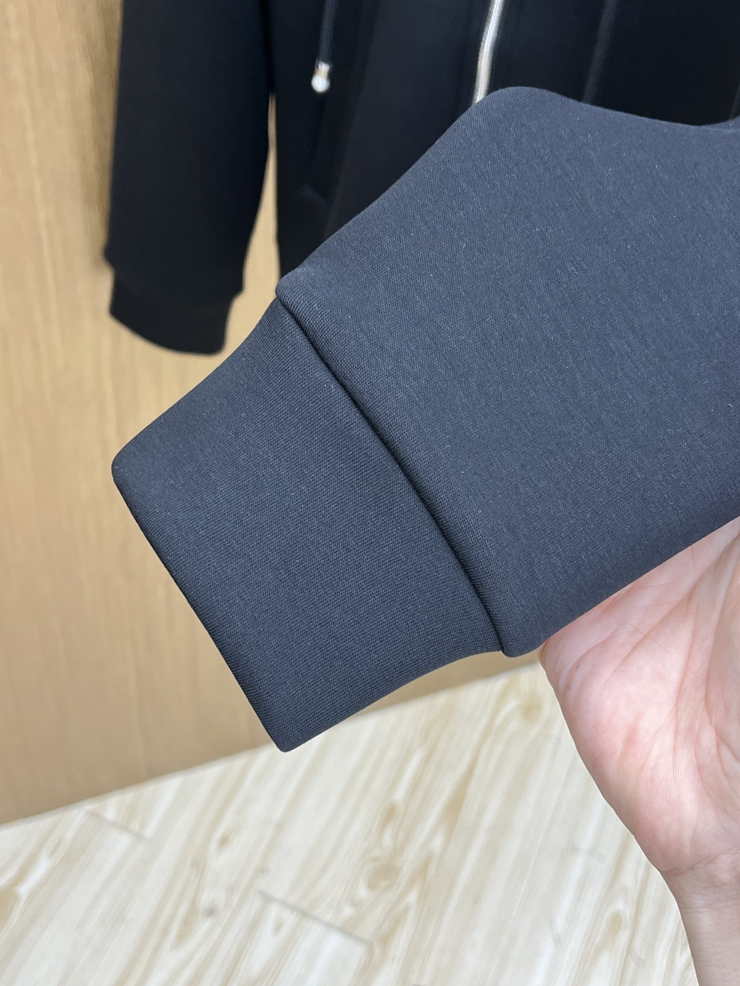 秋冬 LV 🔥🔥高端品质 2025秋冬最新爆款夹克外套 面料精选高支高密双股空气层长绒棉 手感超级舒服 