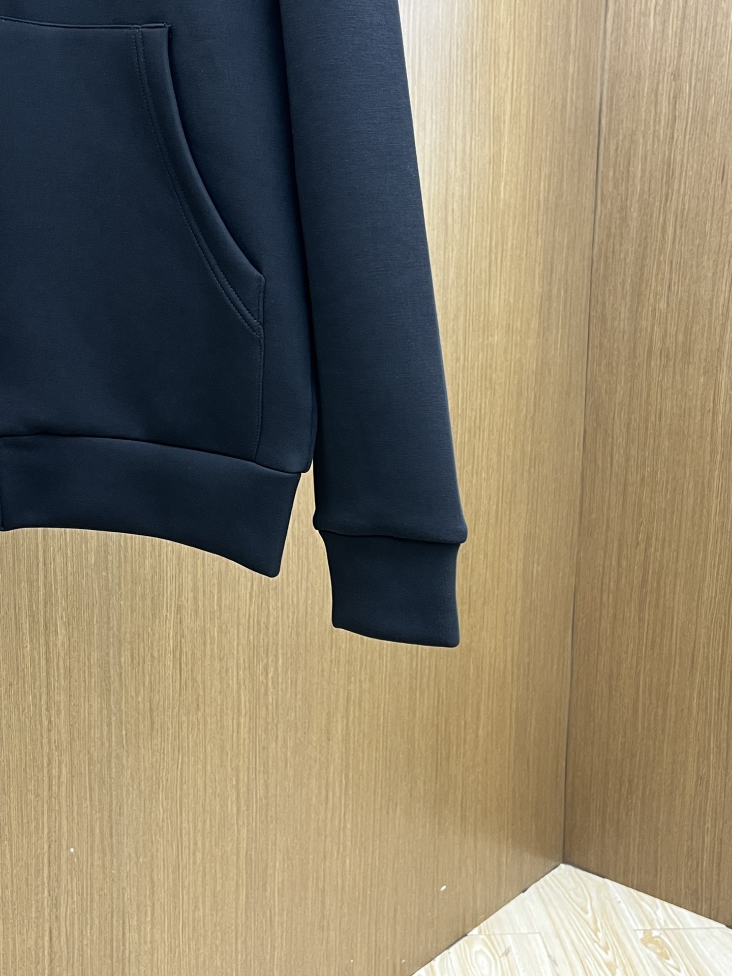 秋冬 LV 🔥🔥高端品质 2025秋冬最新爆款夹克外套 面料精选高支高密双股空气层长绒棉 手感超级舒服 