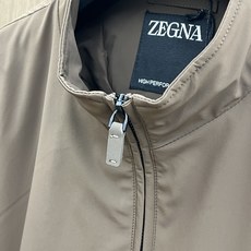秋冬 Zz 🔥FW秋冬男士经典时尚薄棉外套 商务 高科技面料手感细腻柔软,客供顶级聚酰胺锦纶纤维面料,极 秋冬 Zz 🔥FW秋冬男士经典时尚薄棉外套 商务 高科技面料手感细腻柔软,客供顶级聚酰胺锦纶纤维面料,极