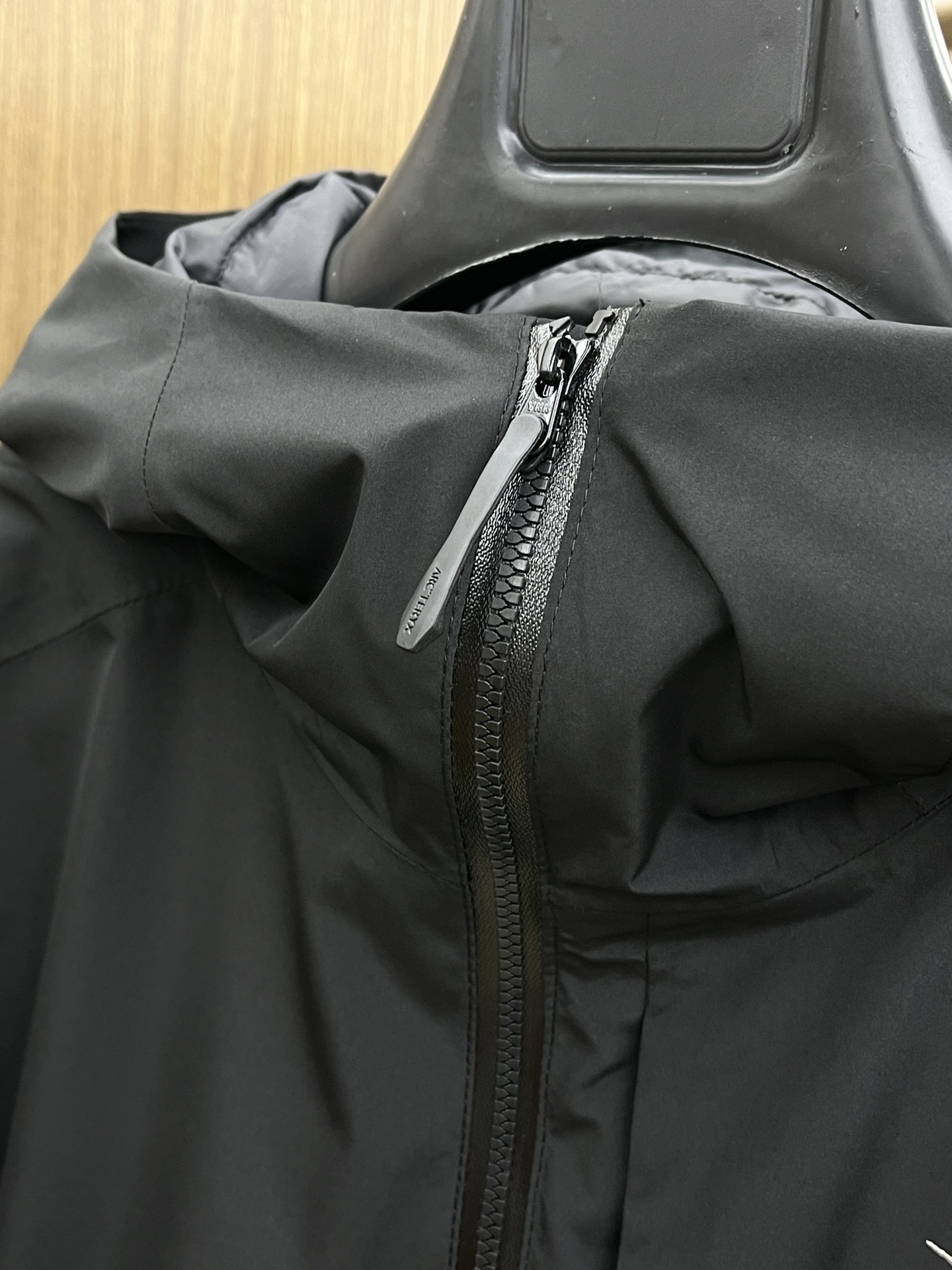 秋冬羽绒服 Arc 新款 索拉诺 Solano Down Hoody 连帽保暖软壳男女同款顶级版本 面料