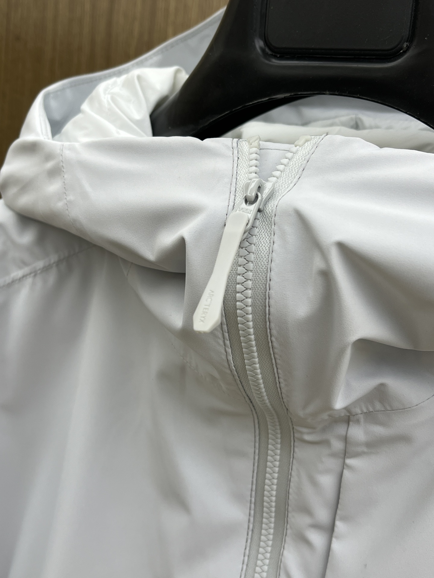 秋冬羽绒服 Arc 新款 索拉诺 Solano Down Hoody 连帽保暖软壳男女同款顶级版本 面料