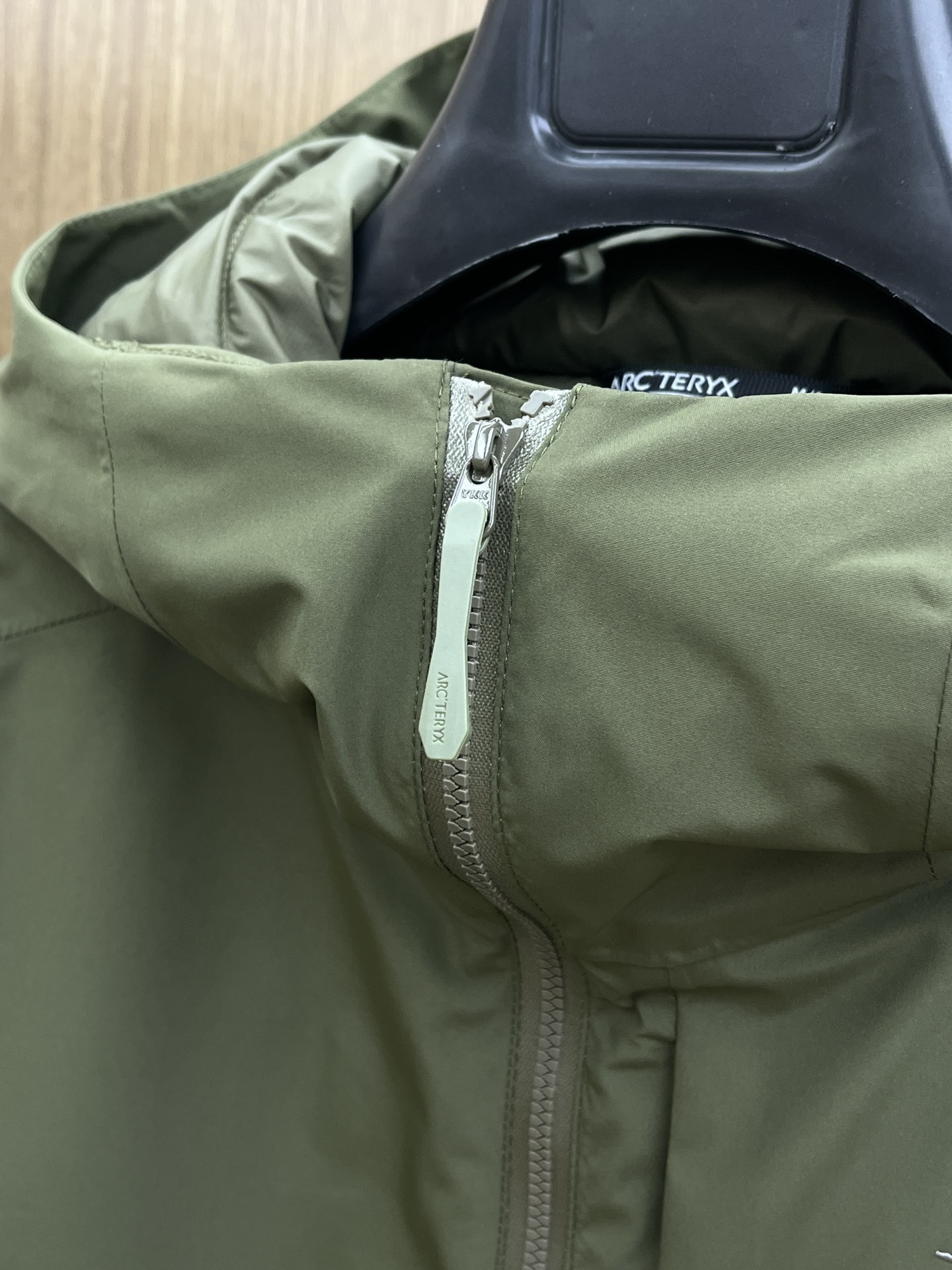 秋冬羽绒服 Arc 新款 索拉诺 Solano Down Hoody 连帽保暖软壳男女同款顶级版本 面料