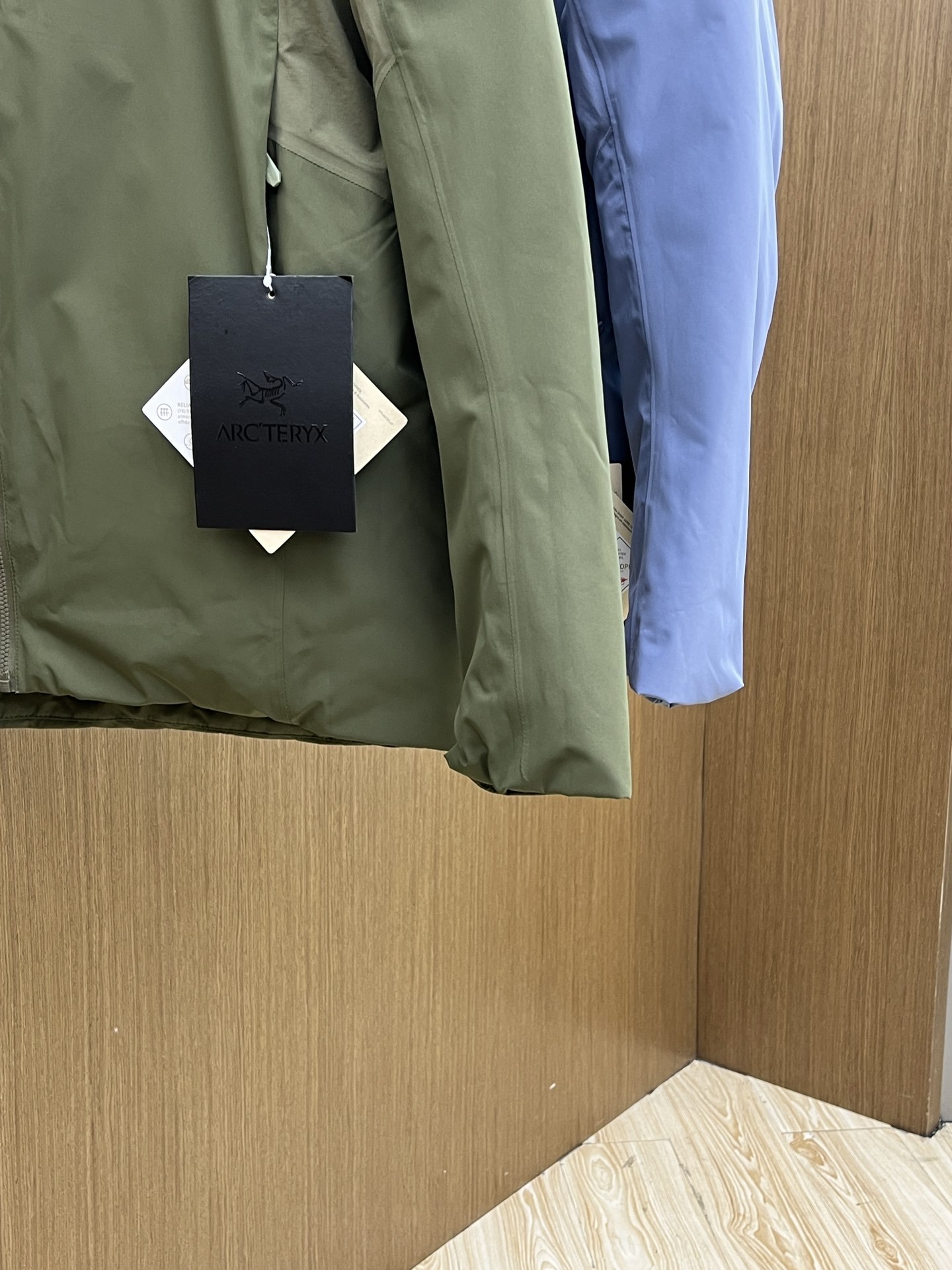 秋冬羽绒服 Arc 新款 索拉诺 Solano Down Hoody 连帽保暖软壳男女同款顶级版本 面料