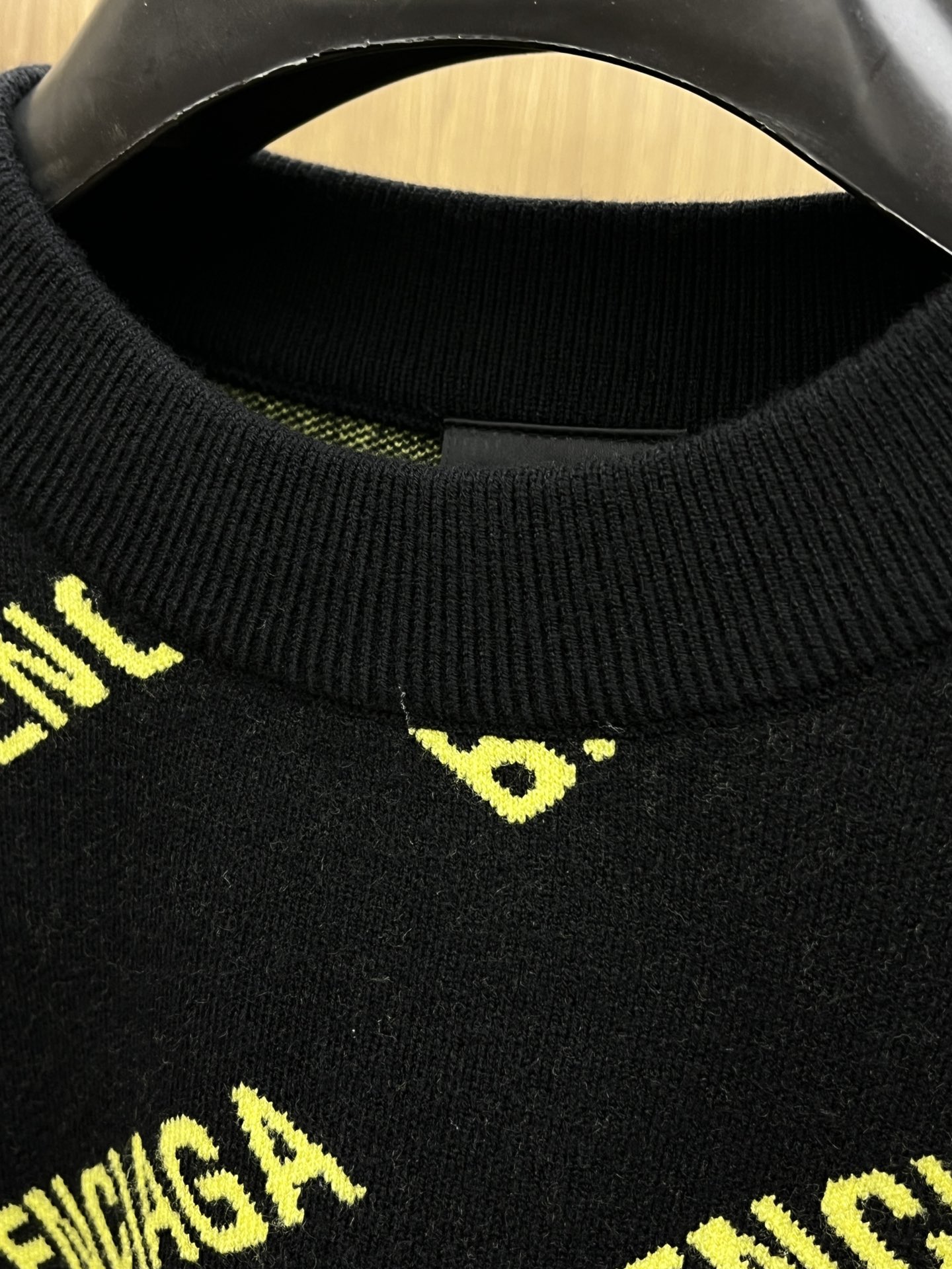 秋冬 BBG 毛衣 🔥火啊2025秋冬最新系列，专柜1:1顶级复刻，全品相！潮人必备单品！懂货的老铁赶紧