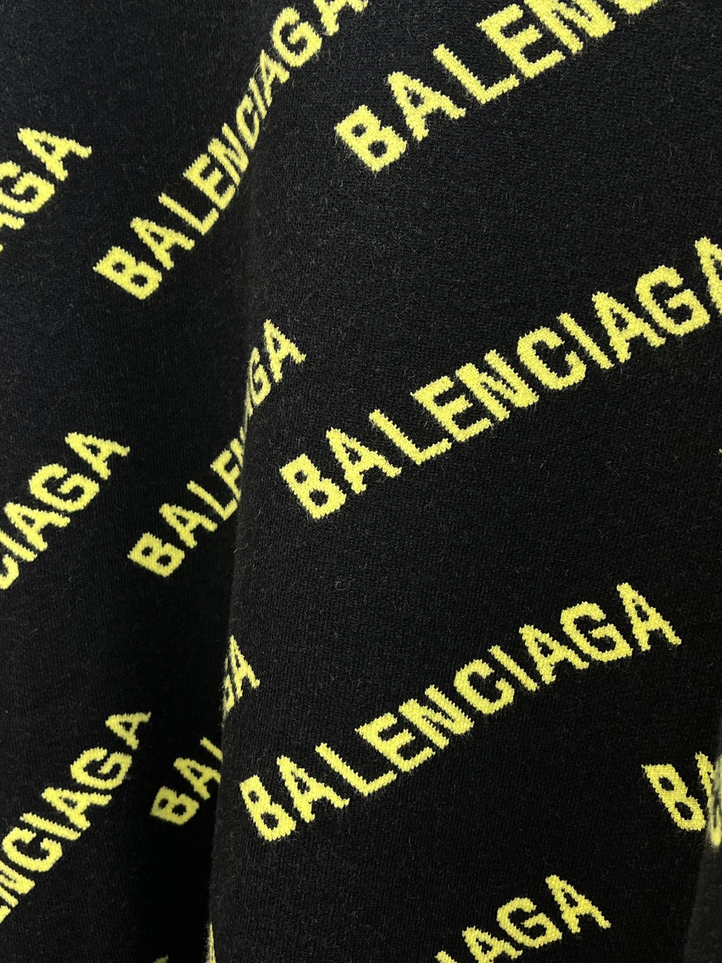 秋冬 BBG 毛衣 🔥火啊2025秋冬最新系列，专柜1:1顶级复刻，全品相！潮人必备单品！懂货的老铁赶紧