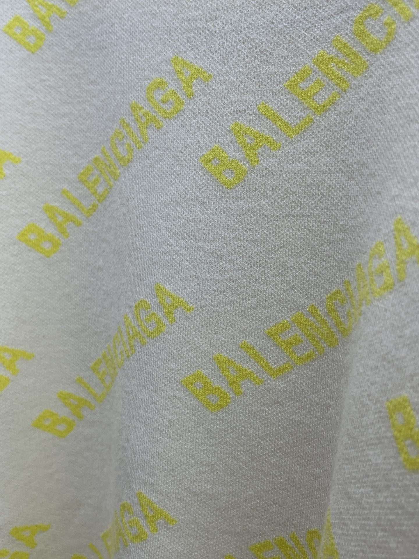 秋冬 BBG 毛衣 🔥火啊2025秋冬最新系列，专柜1:1顶级复刻，全品相！潮人必备单品！懂货的老铁赶紧