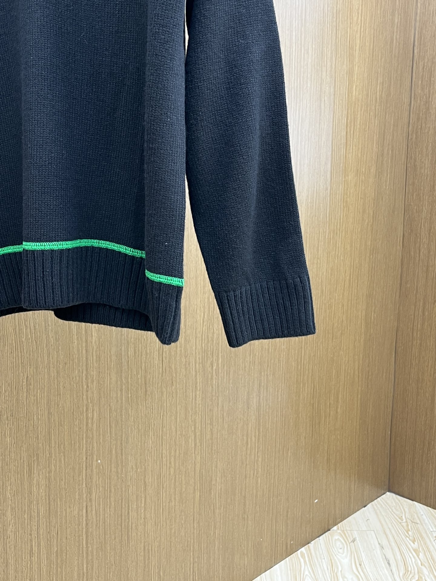 秋冬 PD 毛衣 🔥火啊2025秋冬最新系列，专柜1:1顶级复刻，全品相！潮人必备单品！懂货的老铁赶紧下