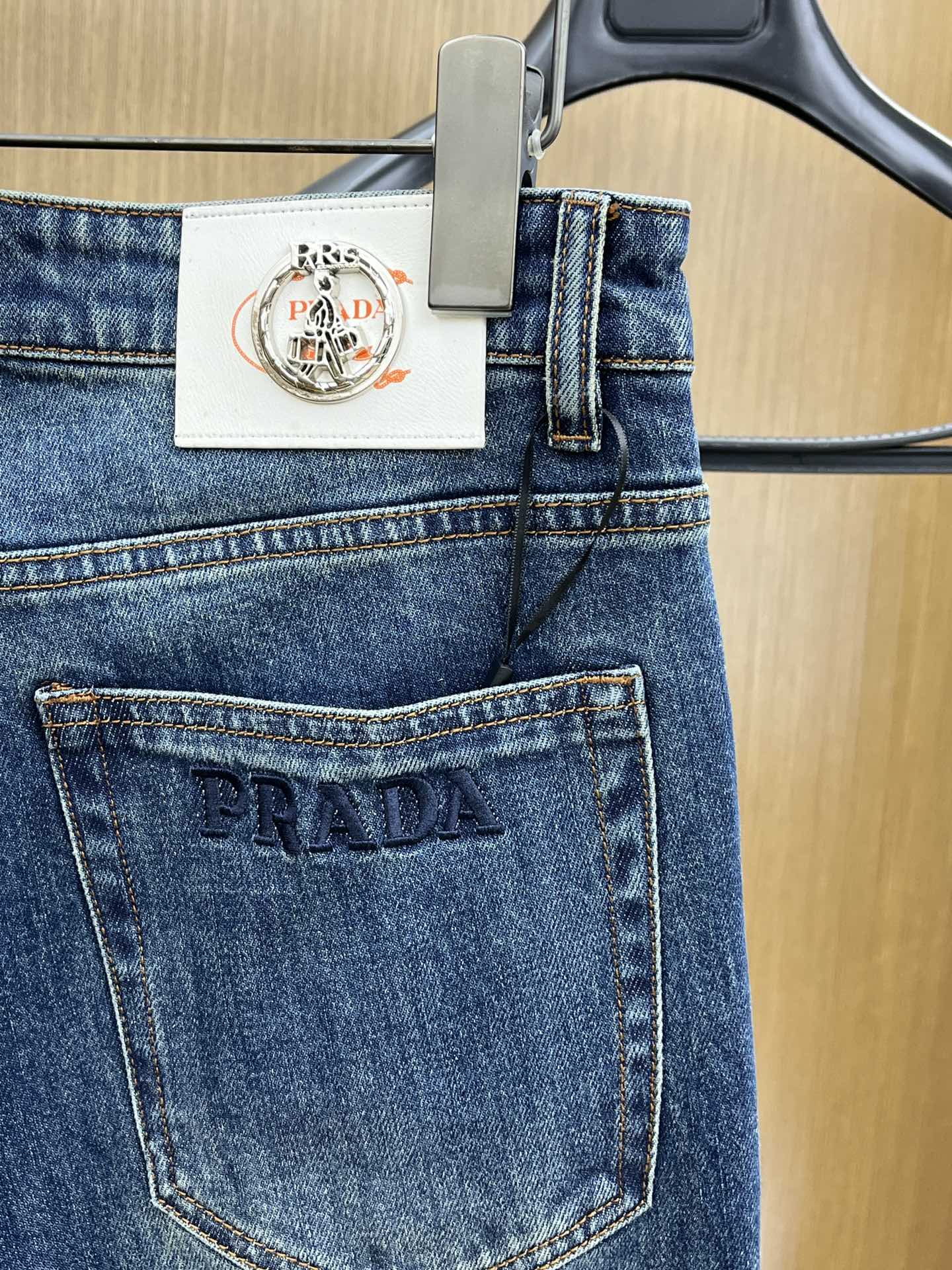 秋冬 PD 🔥🔥高端定制、25SS秋冬最新款牛仔裤 柜台同步发售 进口固色面料 原版定制复刻 客供五金辅