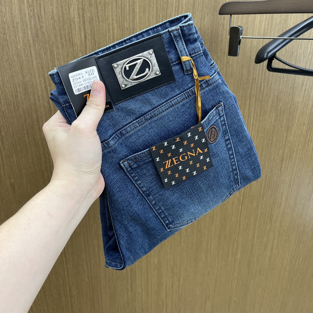 秋冬 ZZ 🔥🔥高端定制、25SS秋冬最新款牛仔裤 柜台同步发售 进口固色面料 原版定制复刻 客供五金辅