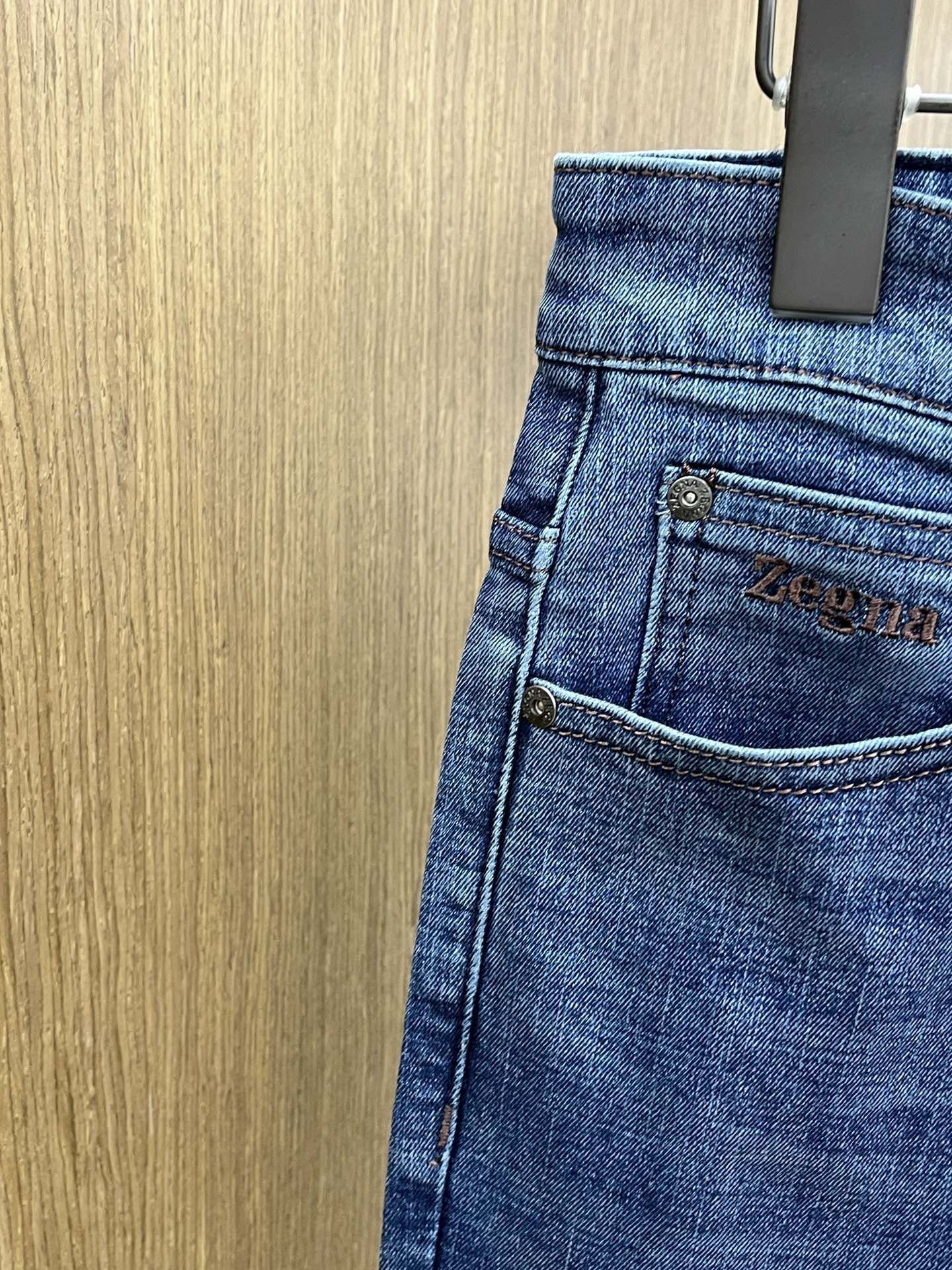 秋冬 ZZ 🔥🔥高端定制、25SS秋冬最新款牛仔裤 柜台同步发售 进口固色面料 原版定制复刻 客供五金辅