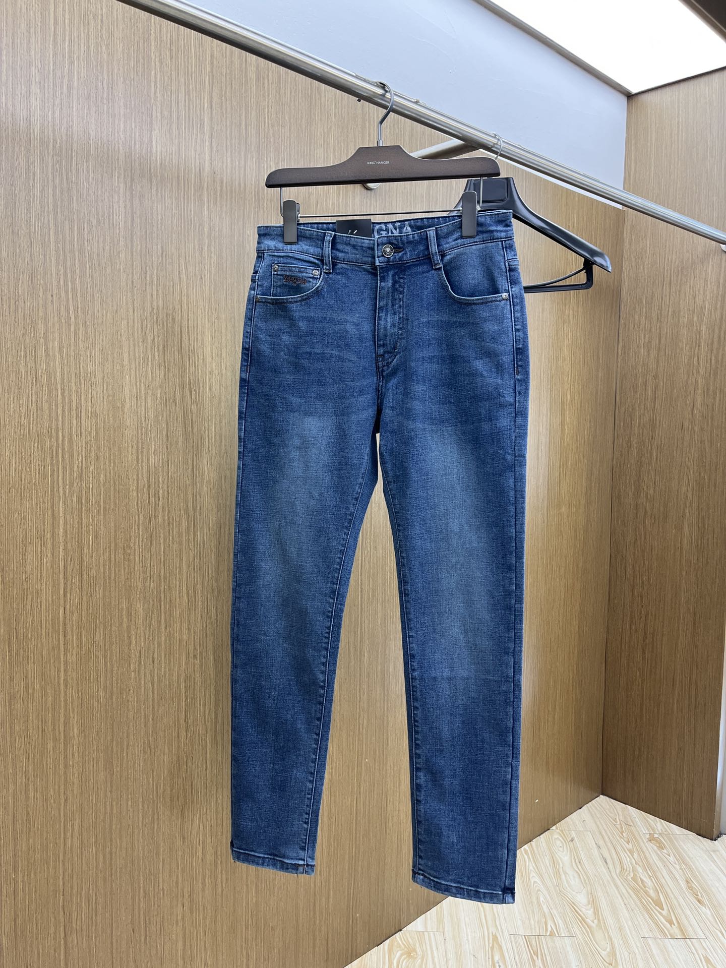 秋冬 ZZ 🔥🔥高端定制、25SS秋冬最新款牛仔裤 柜台同步发售 进口固色面料 原版定制复刻 客供五金辅