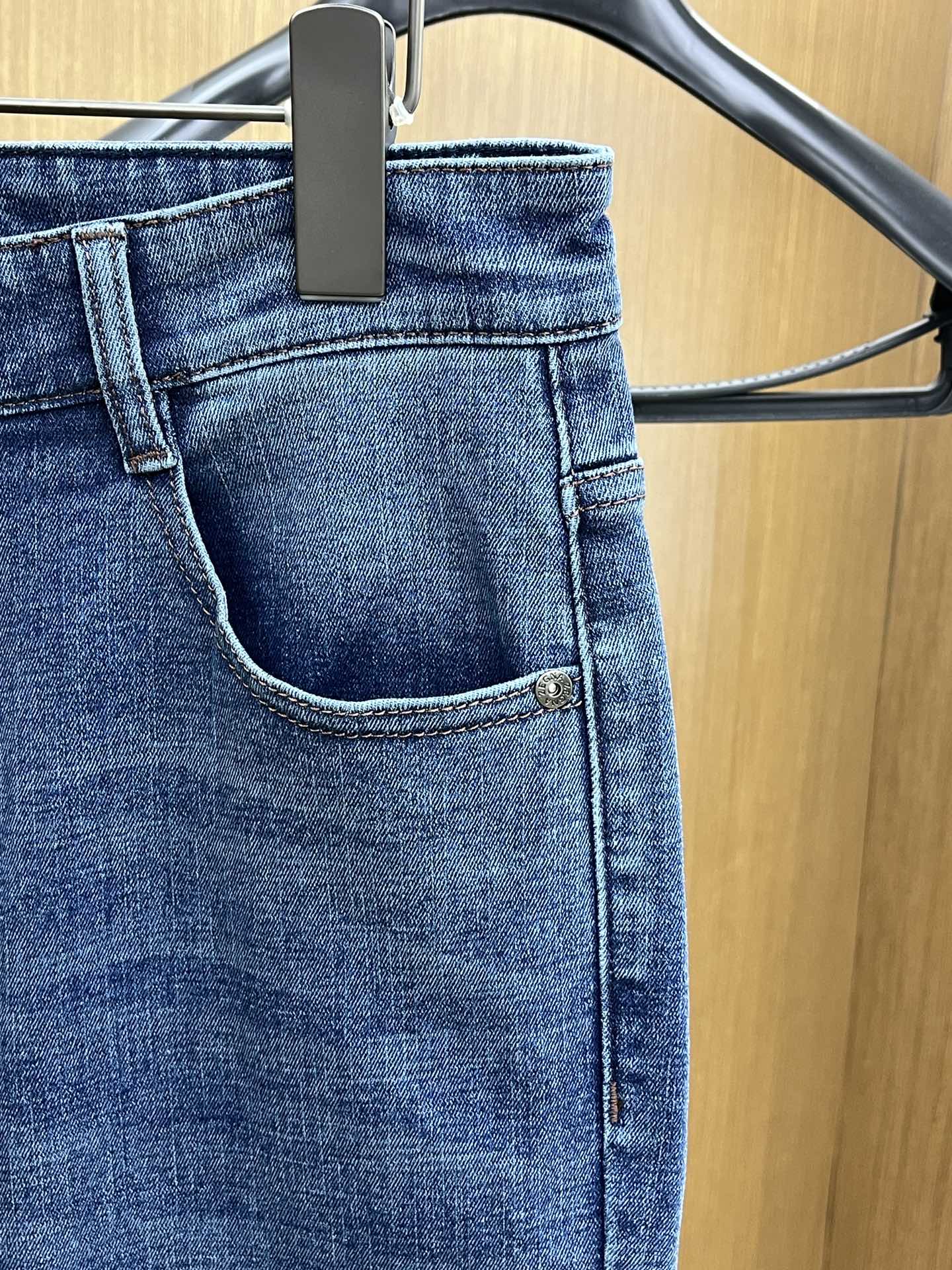 秋冬 ZZ 🔥🔥高端定制、25SS秋冬最新款牛仔裤 柜台同步发售 进口固色面料 原版定制复刻 客供五金辅