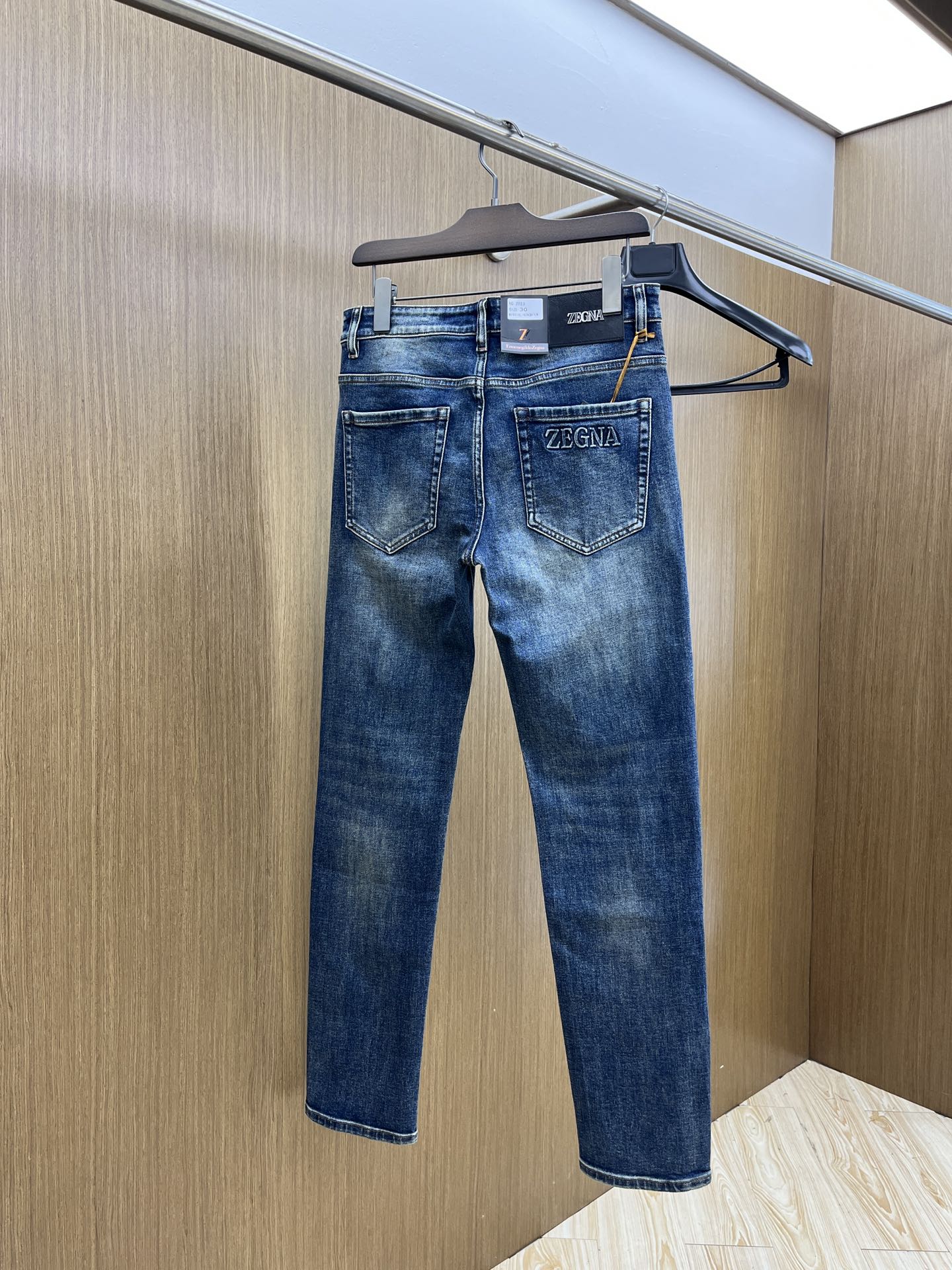 秋冬 ZZ 🔥🔥高端定制、25SS秋冬最新款牛仔裤 柜台同步发售 进口固色面料 原版定制复刻 客供五金辅