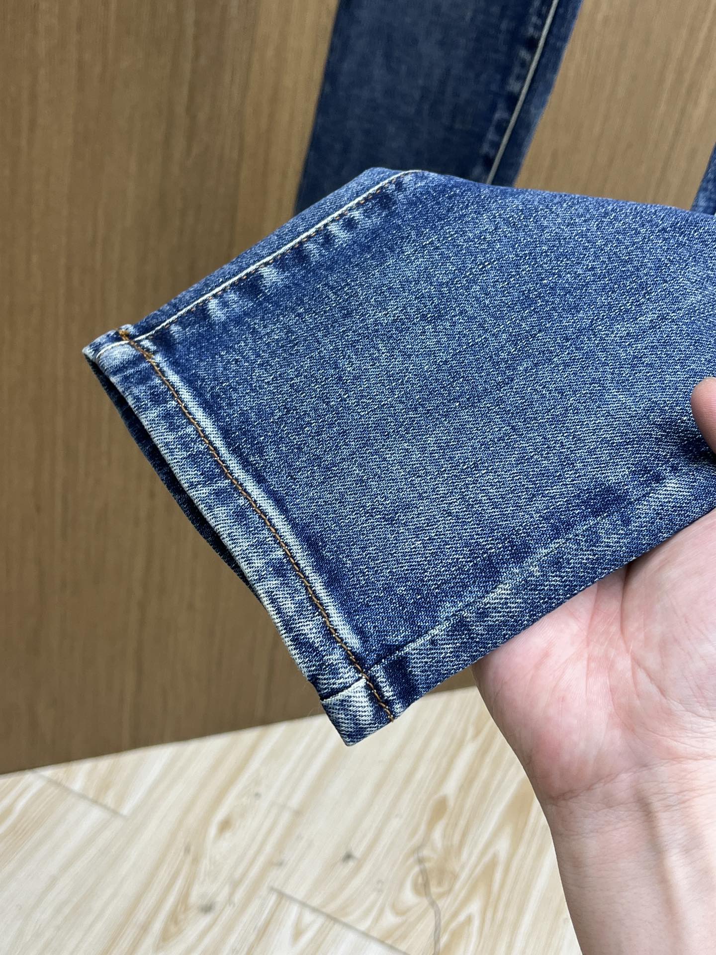 秋冬 ZZ 🔥🔥高端定制、25SS秋冬最新款牛仔裤 柜台同步发售 进口固色面料 原版定制复刻 客供五金辅