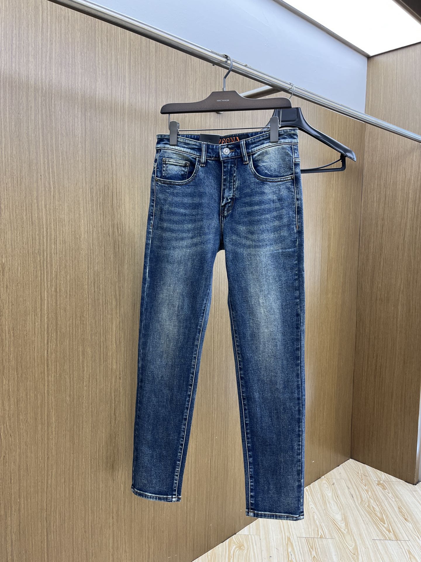 秋冬 ZZ 🔥🔥高端定制、25SS秋冬最新款牛仔裤 柜台同步发售 进口固色面料 原版定制复刻 客供五金辅