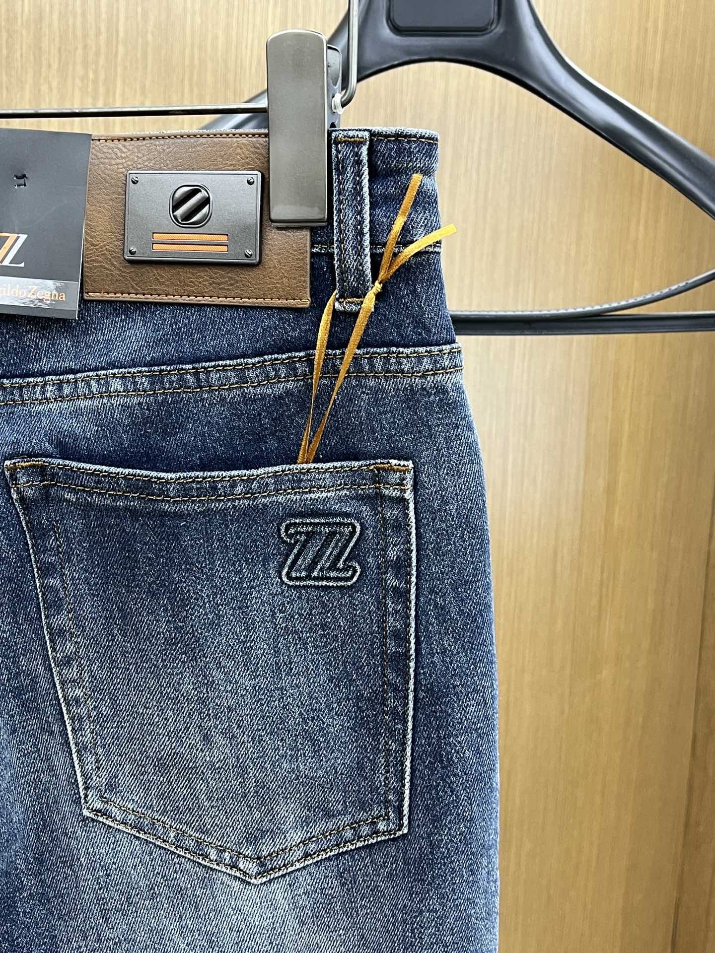 秋冬 ZZ 🔥🔥高端定制、25SS秋冬最新款牛仔裤 柜台同步发售 进口固色面料 原版定制复刻 客供五金辅