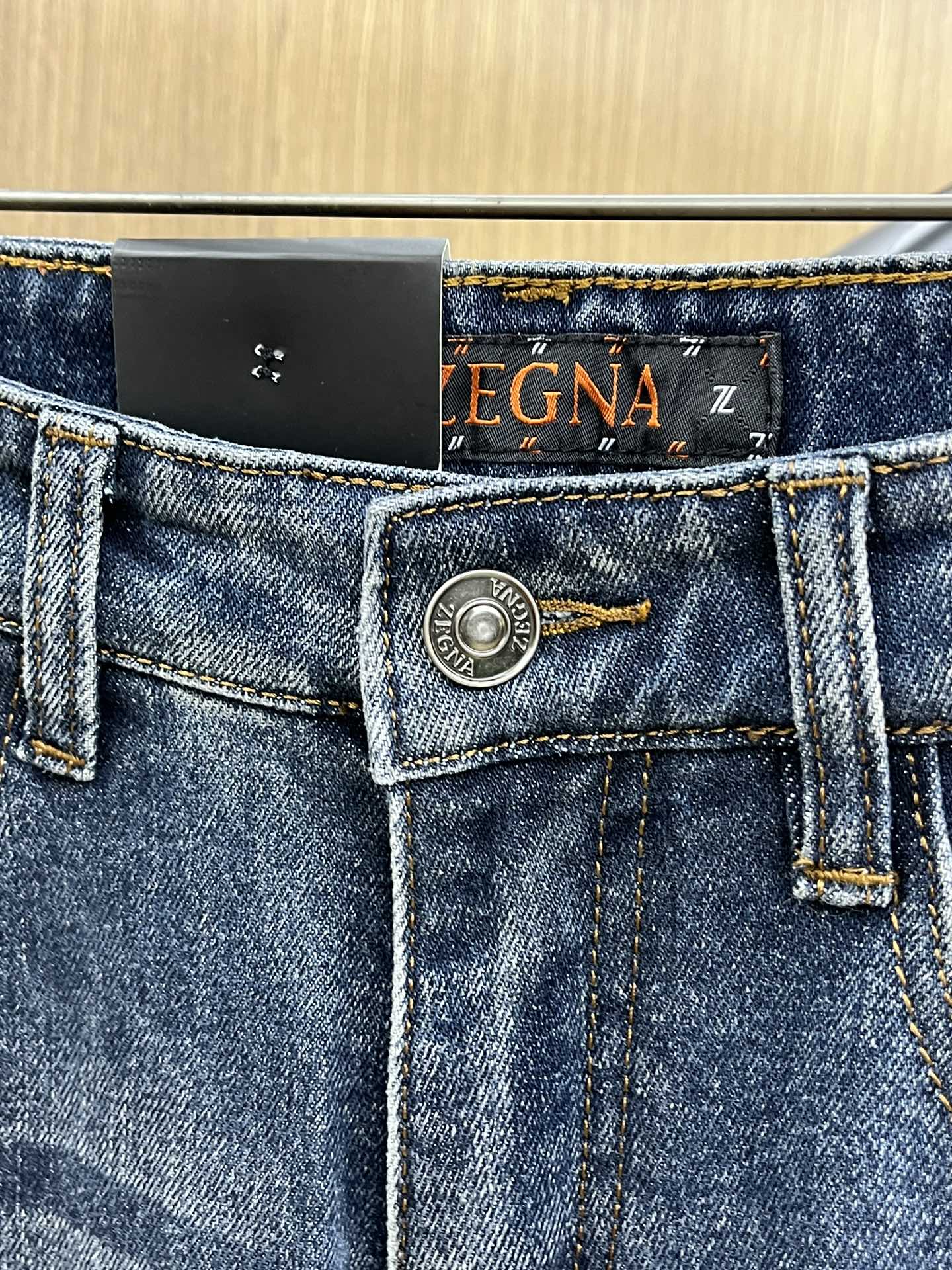 秋冬 ZZ 🔥🔥高端定制、25SS秋冬最新款牛仔裤 柜台同步发售 进口固色面料 原版定制复刻 客供五金辅