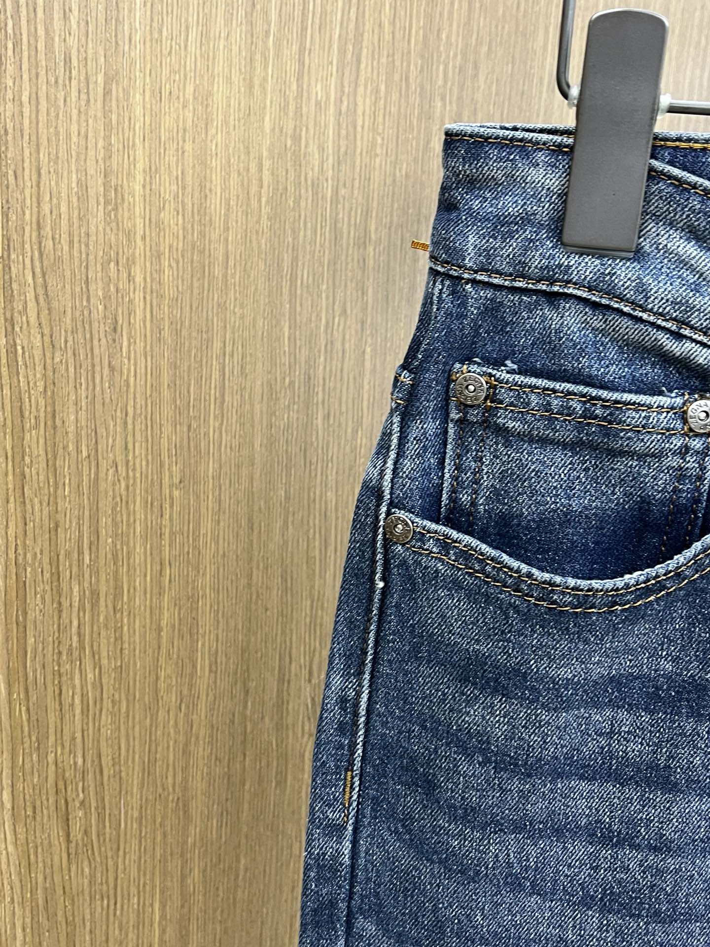 秋冬 ZZ 🔥🔥高端定制、25SS秋冬最新款牛仔裤 柜台同步发售 进口固色面料 原版定制复刻 客供五金辅