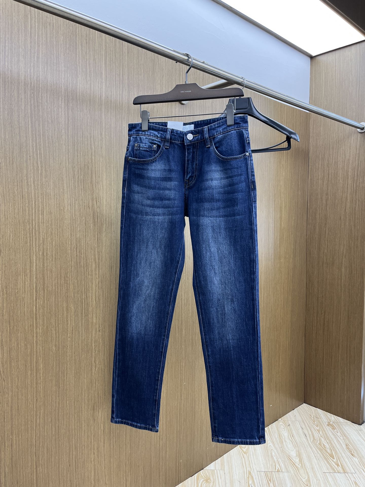 秋冬 CD 🔥🔥高端定制、25SS秋冬最新款牛仔裤 柜台同步发售 进口固色面料 原版定制复刻 客供五金辅