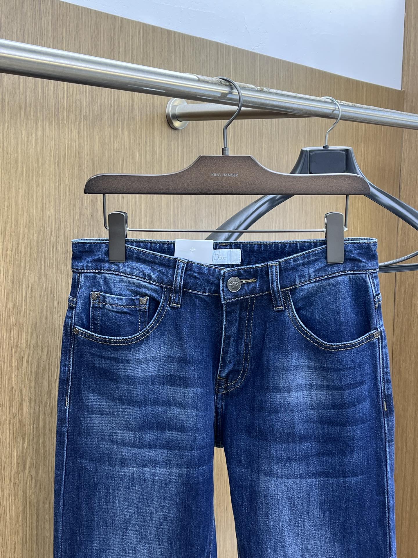 秋冬 CD 🔥🔥高端定制、25SS秋冬最新款牛仔裤 柜台同步发售 进口固色面料 原版定制复刻 客供五金辅