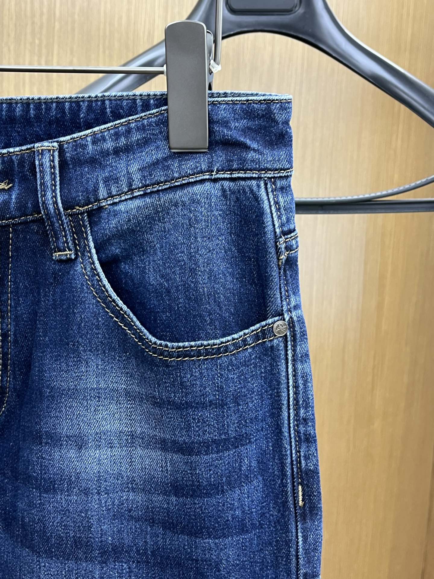 秋冬 CD 🔥🔥高端定制、25SS秋冬最新款牛仔裤 柜台同步发售 进口固色面料 原版定制复刻 客供五金辅