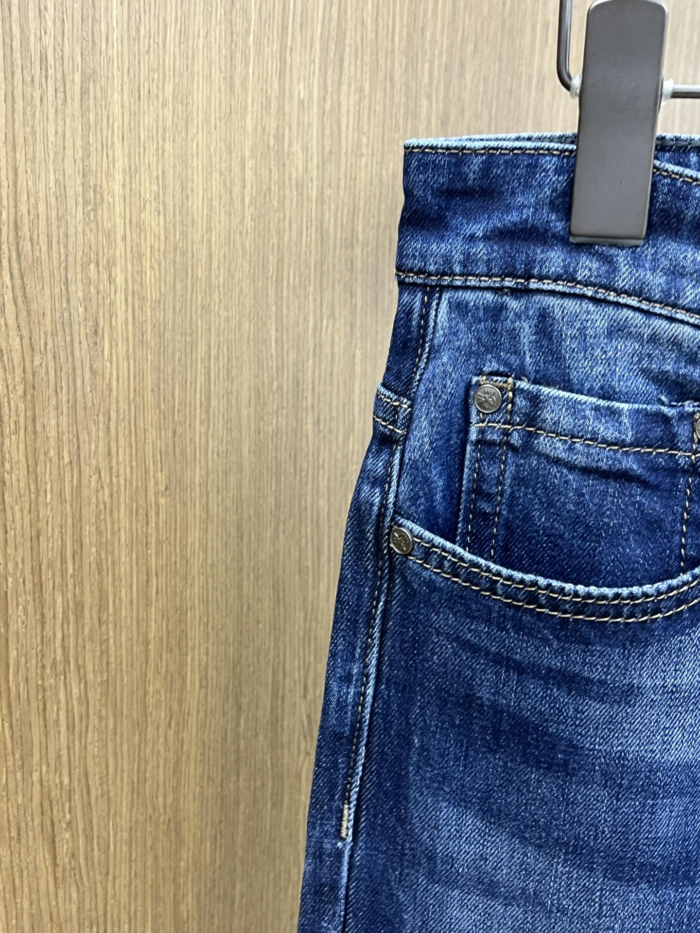 秋冬 CD 🔥🔥高端定制、25SS秋冬最新款牛仔裤 柜台同步发售 进口固色面料 原版定制复刻 客供五金辅