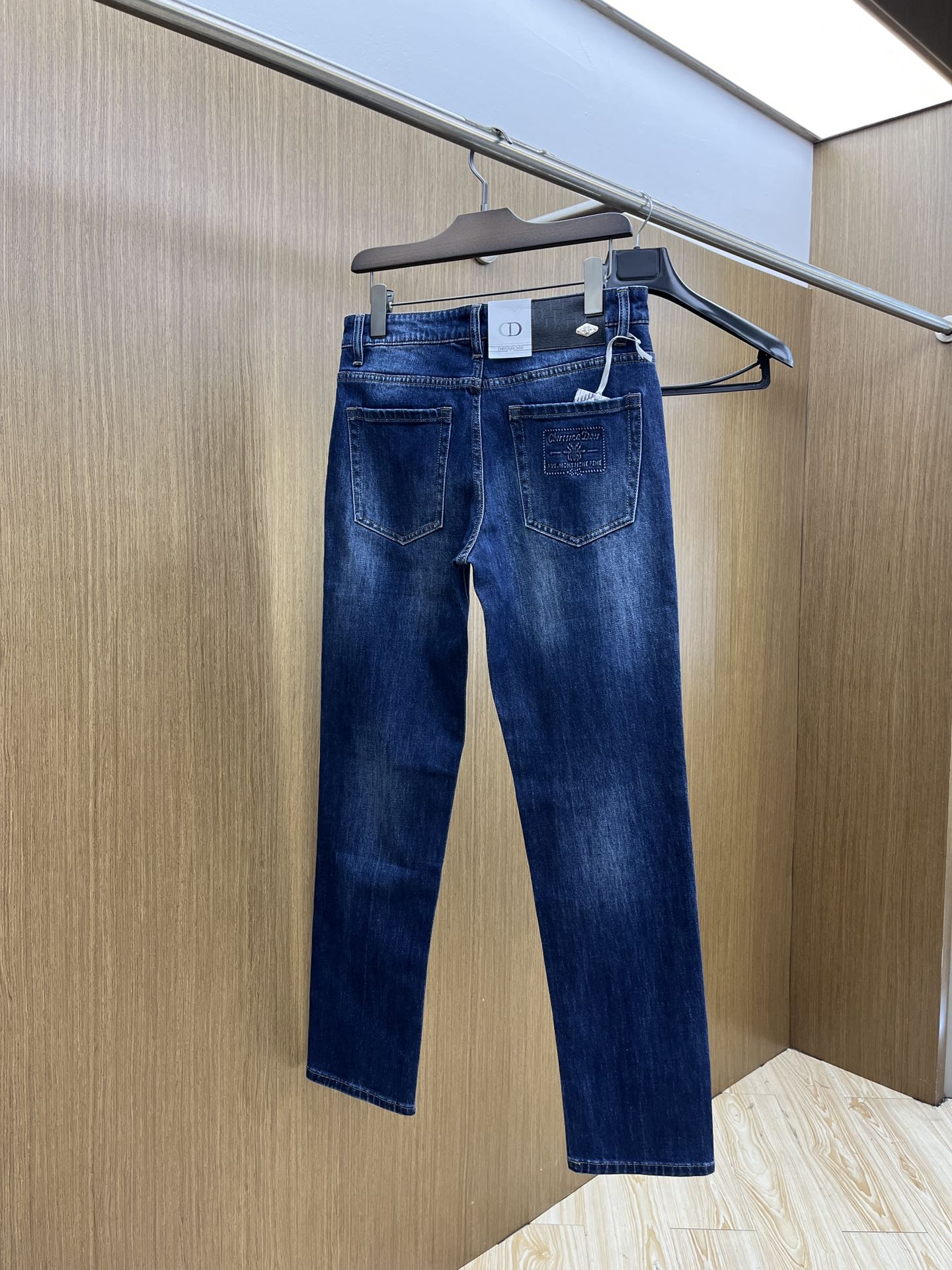 秋冬 CD 🔥🔥高端定制、25SS秋冬最新款牛仔裤 柜台同步发售 进口固色面料 原版定制复刻 客供五金辅