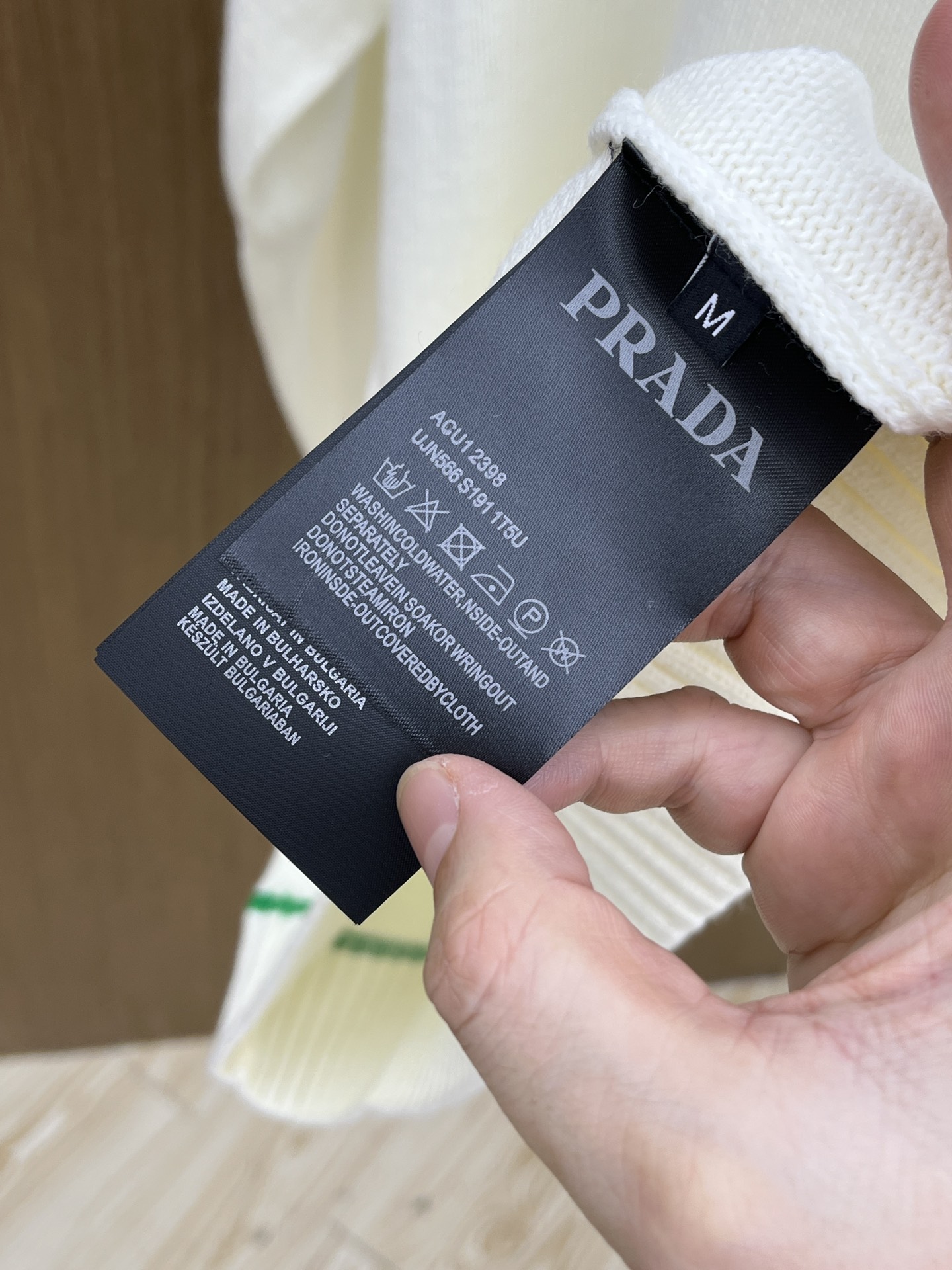 秋冬 PD 毛衣 🔥火啊2025秋冬最新系列，专柜1:1顶级复刻，全品相！潮人必备单品！懂货的老铁赶紧下