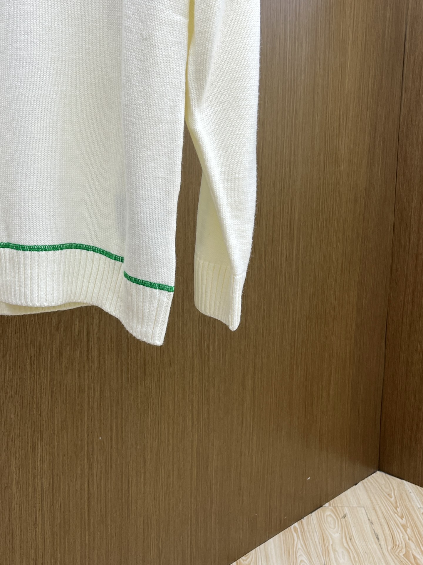 秋冬 PD 毛衣 🔥火啊2025秋冬最新系列，专柜1:1顶级复刻，全品相！潮人必备单品！懂货的老铁赶紧下