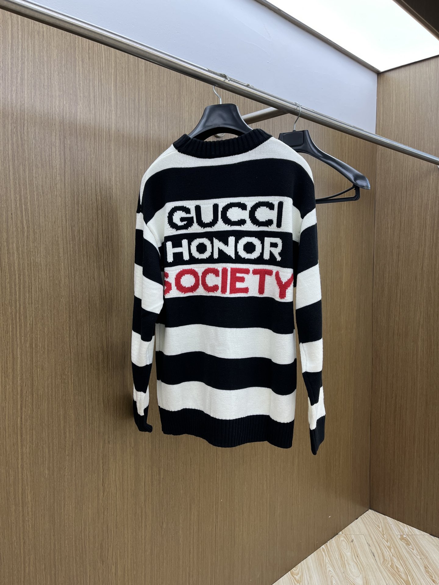 秋冬 Guc 毛衣 🔥火啊2025秋冬最新系列，专柜1:1顶级复刻，全品相！潮人必备单品！懂货的老铁赶紧