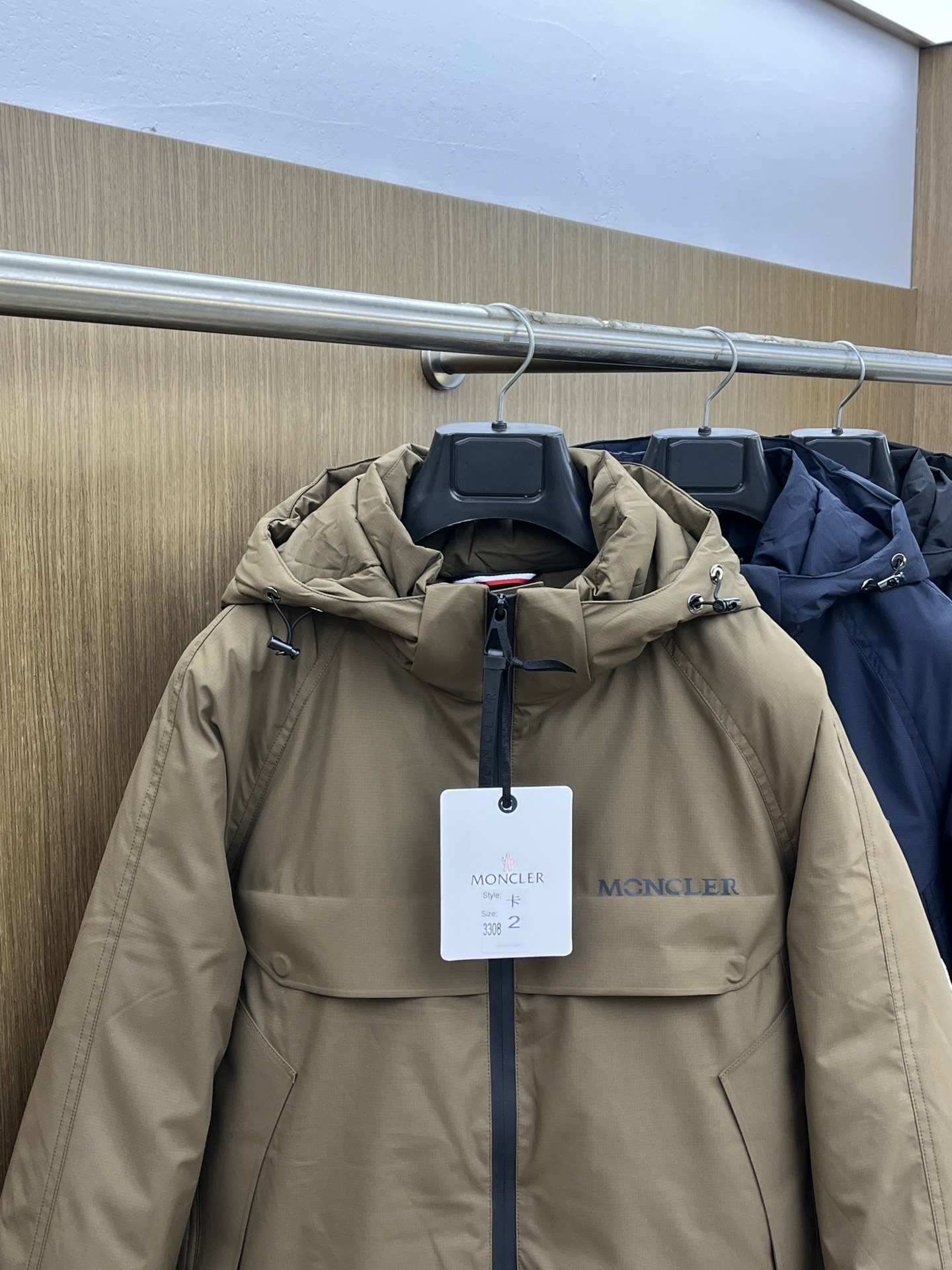 秋冬羽绒 🔥🔥秋冬新款🆕连帽羽绒服 原版1:1订制五金配件全进口原版定制 欢迎专柜对比 绝对的高品质 采