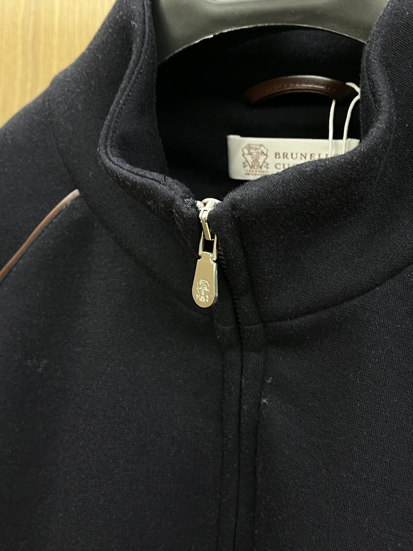 秋冬 BC 🔥🔥高品质 25秋冬新款时尚休闲外套 面料采用客供定制面料 面料细腻柔软上身舒适 fjj胸前