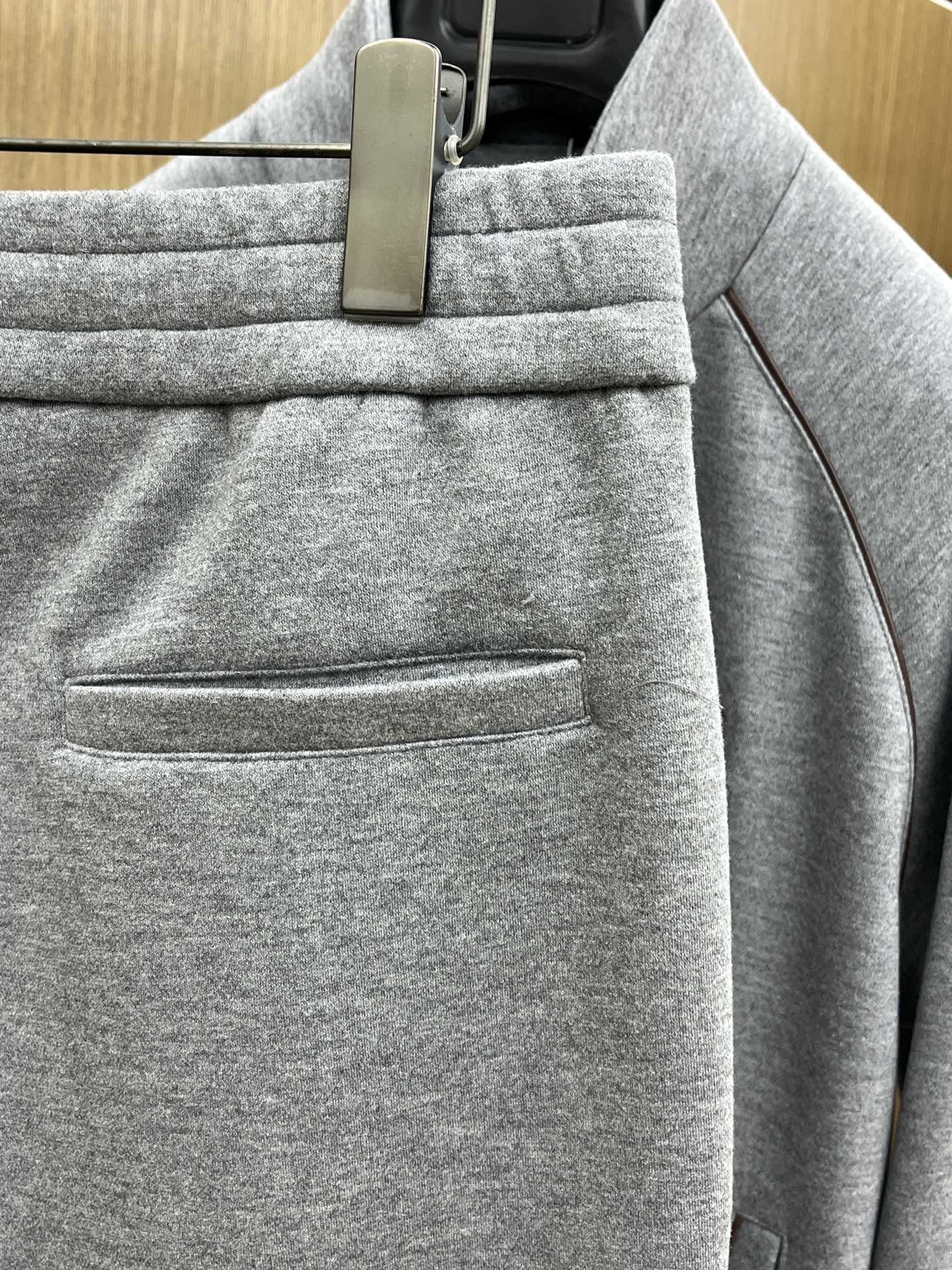 秋冬 BC 🔥🔥高品质 25秋冬新款时尚休闲裤 面料采用客供定制面料 面料细腻柔软上身舒适 fjj裤兜前