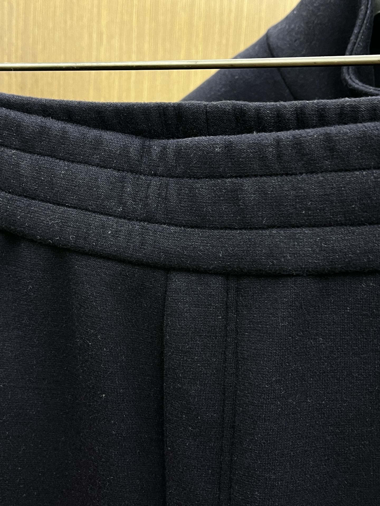 秋冬 BC 🔥🔥高品质 25秋冬新款时尚休闲裤 面料采用客供定制面料 面料细腻柔软上身舒适 fjj裤兜前