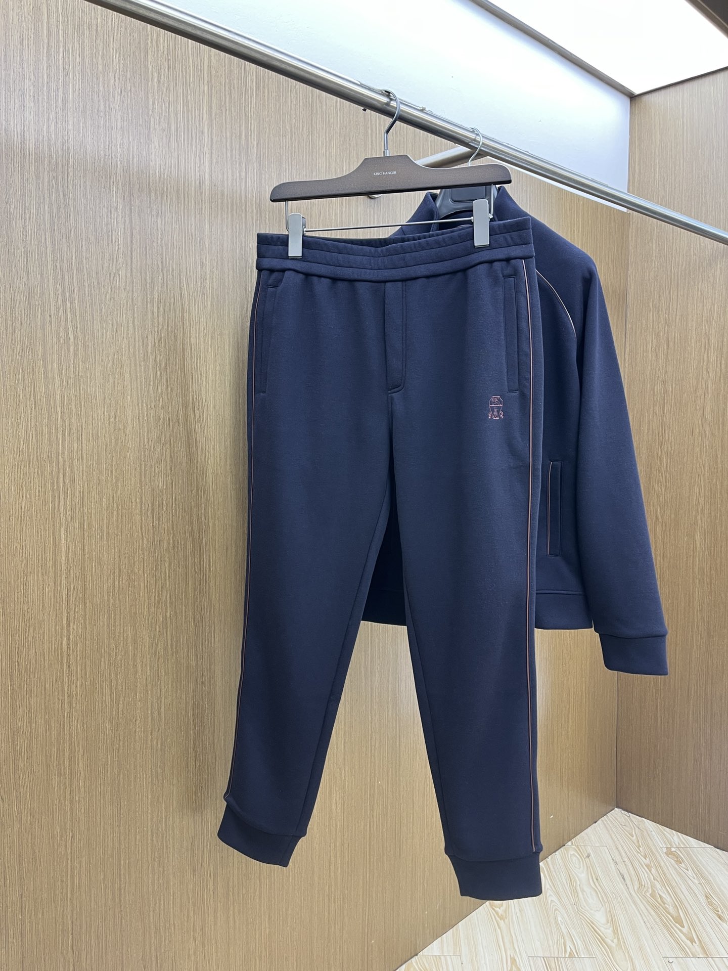 秋冬 BC 🔥🔥高品质 25秋冬新款时尚休闲裤 面料采用客供定制面料 面料细腻柔软上身舒适 fjj裤兜前