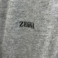 秋冬 ZZ 🔥🔥Zenga25新款微纤维双面穿Brezza刺绣马甲工艺说明:采用高科技面料打造,一面为山 秋冬 ZZ 🔥🔥Zenga25新款微纤维双面穿Brezza刺绣马甲工艺说明:采用高科技面料打造,一面为山