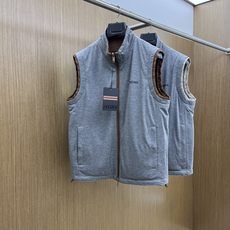 秋冬 ZZ 🔥🔥Zenga25新款微纤维双面穿Brezza刺绣马甲工艺说明:采用高科技面料打造,一面为山 秋冬 ZZ 🔥🔥Zenga25新款微纤维双面穿Brezza刺绣马甲工艺说明:采用高科技面料打造,一面为山
