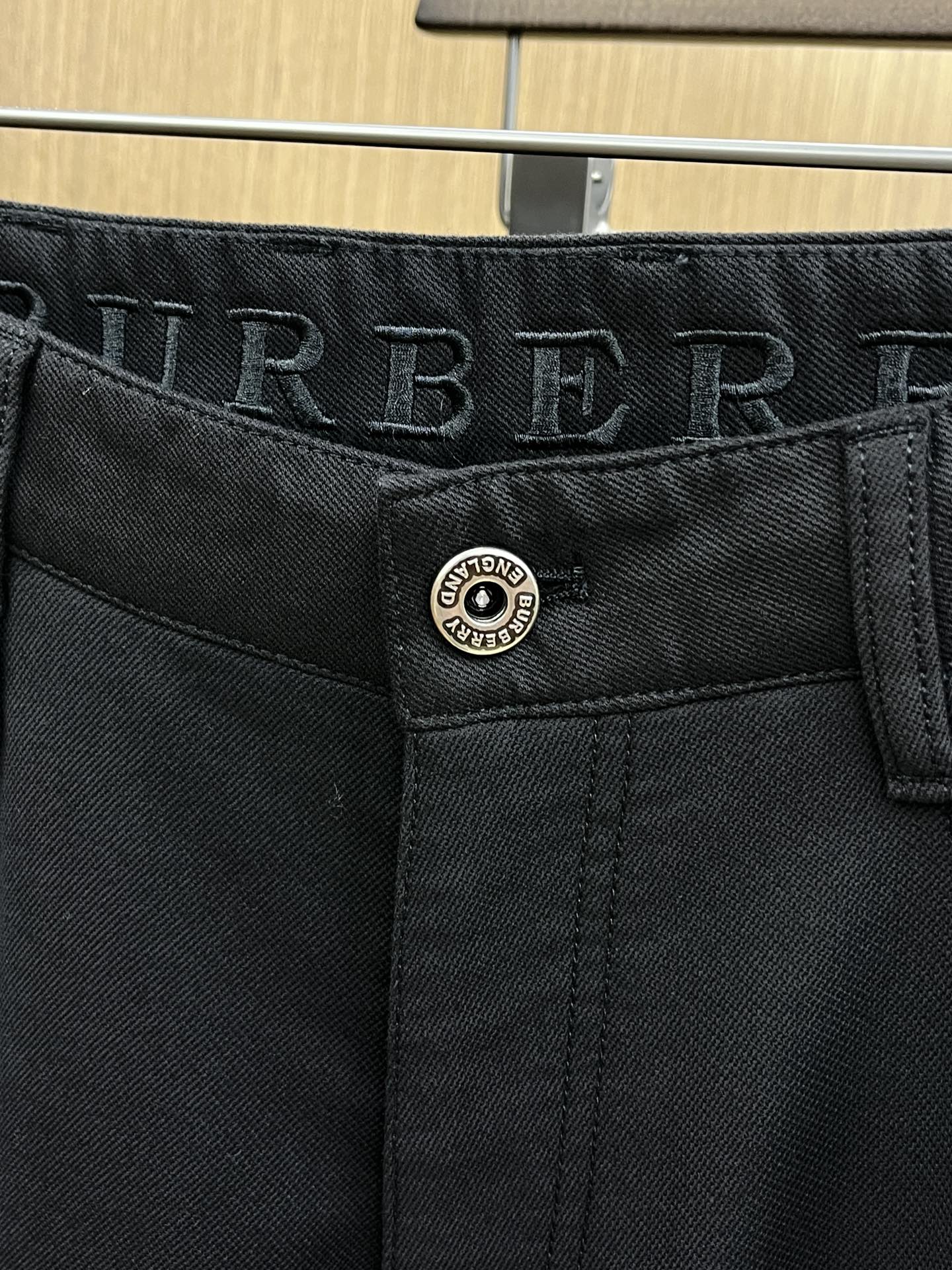 秋冬 BBR 🔥🔥秋冬新品休闲裤西裤，官网同步发售，裤身工艺设计，进口客供辅料、面料定制，代工厂出品免检